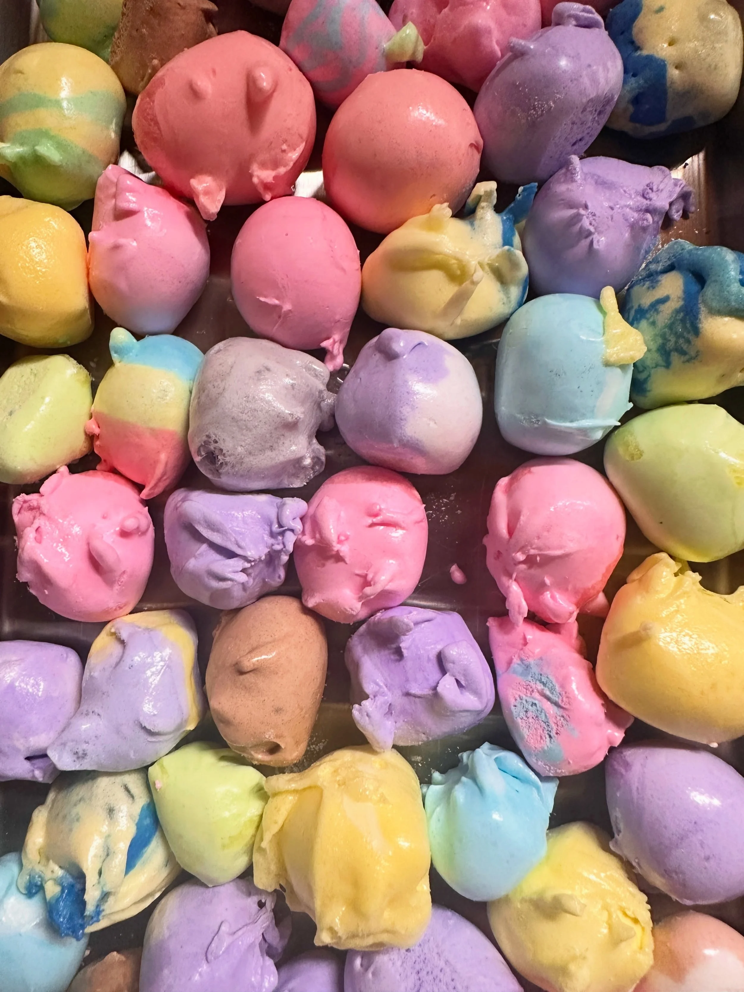 been freeze drying all week for my friends at @saltycleveland! any guesses what candy this is? 🤔