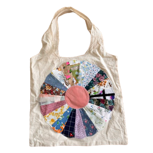 Dresden Plate Tote 1.png