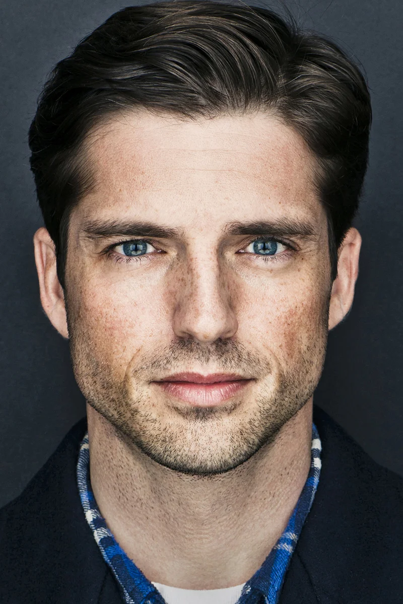 Headshotds_James_DePietro_0023_.jpg