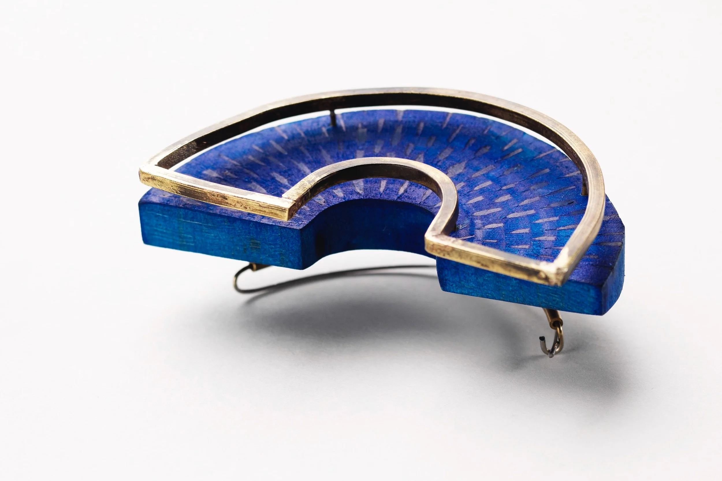 Cerulean Brooch, brass, fools lapis lazuli, oak - Photo Credit: Shannon Tofts
