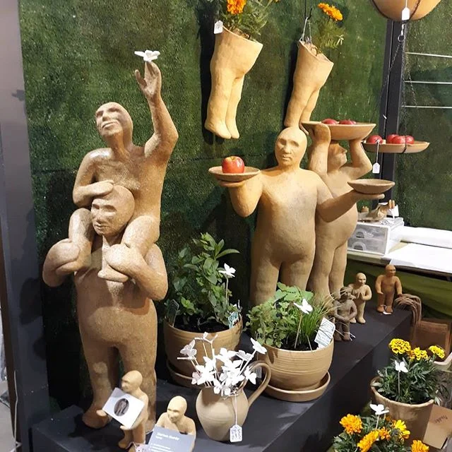 Last minutes of @bowerbird.au for another year. Looking forward to feet up soon. 
Thank you everyone for your smiles and kind words, but especially thanks to everyone who bought something. 😊

#bowerbirddesignmarket #tirednow #feetup #gardensculpture