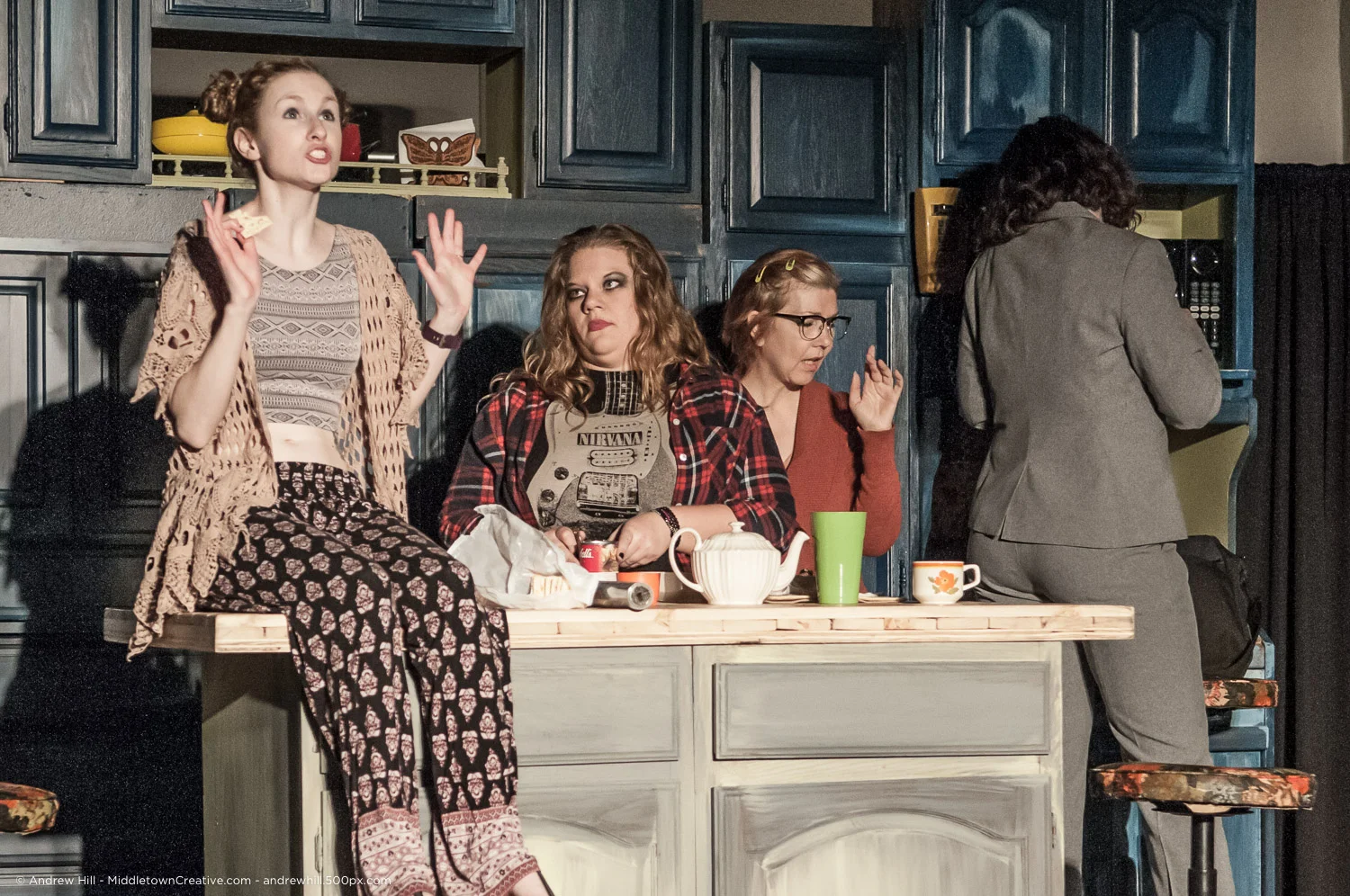Leah Christine as Mary Ann, Caitlin Weber as Gail, Kelli Tatum as Nora & Libby Wasylik as Elizabeth