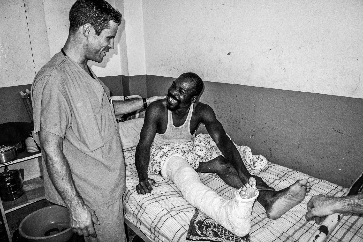  In addition to his clinical load in Santa Domingo, Scott would make 2 or 3 volunteer trips a year to the Justinian University Hospital in Cap Haitien, Haiti. 