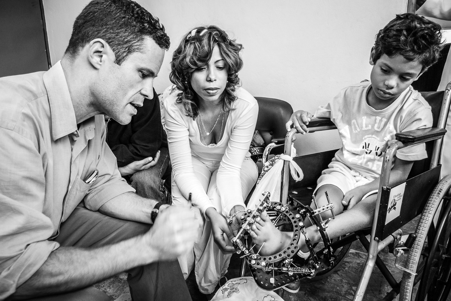 Shortly after completing a fellowship in Pediatric Orthopedic Surgery, Scott Nelson committed he and his family to 5 years of service at the CURE hospital in Santa Domingo, Dominican Republic.