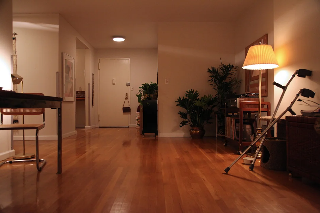 Emma-s_Apartment_2_o.jpg
