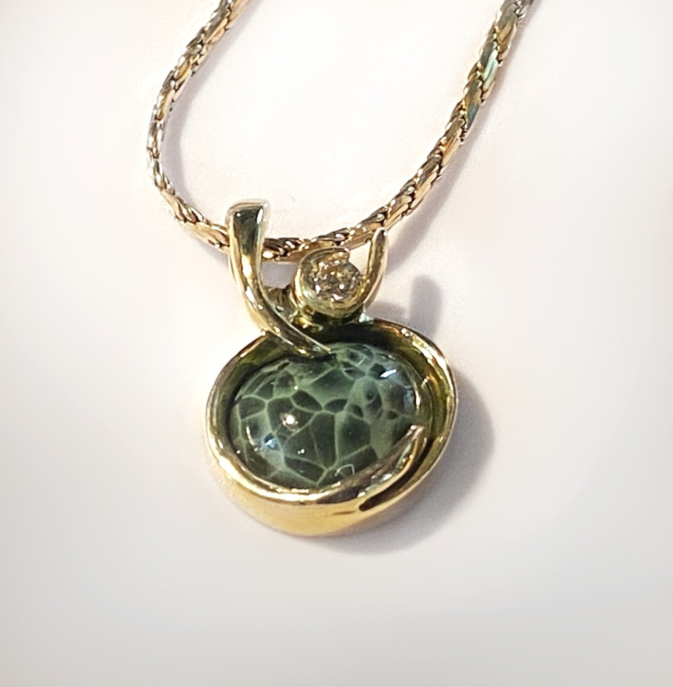 Isle royale greenstone, isle royale greenstone jewelry, michigan state gemstone,chlorastrolite , chlorastrolite jewelry, Lake superior, sustainable,green, surface found, beach found
