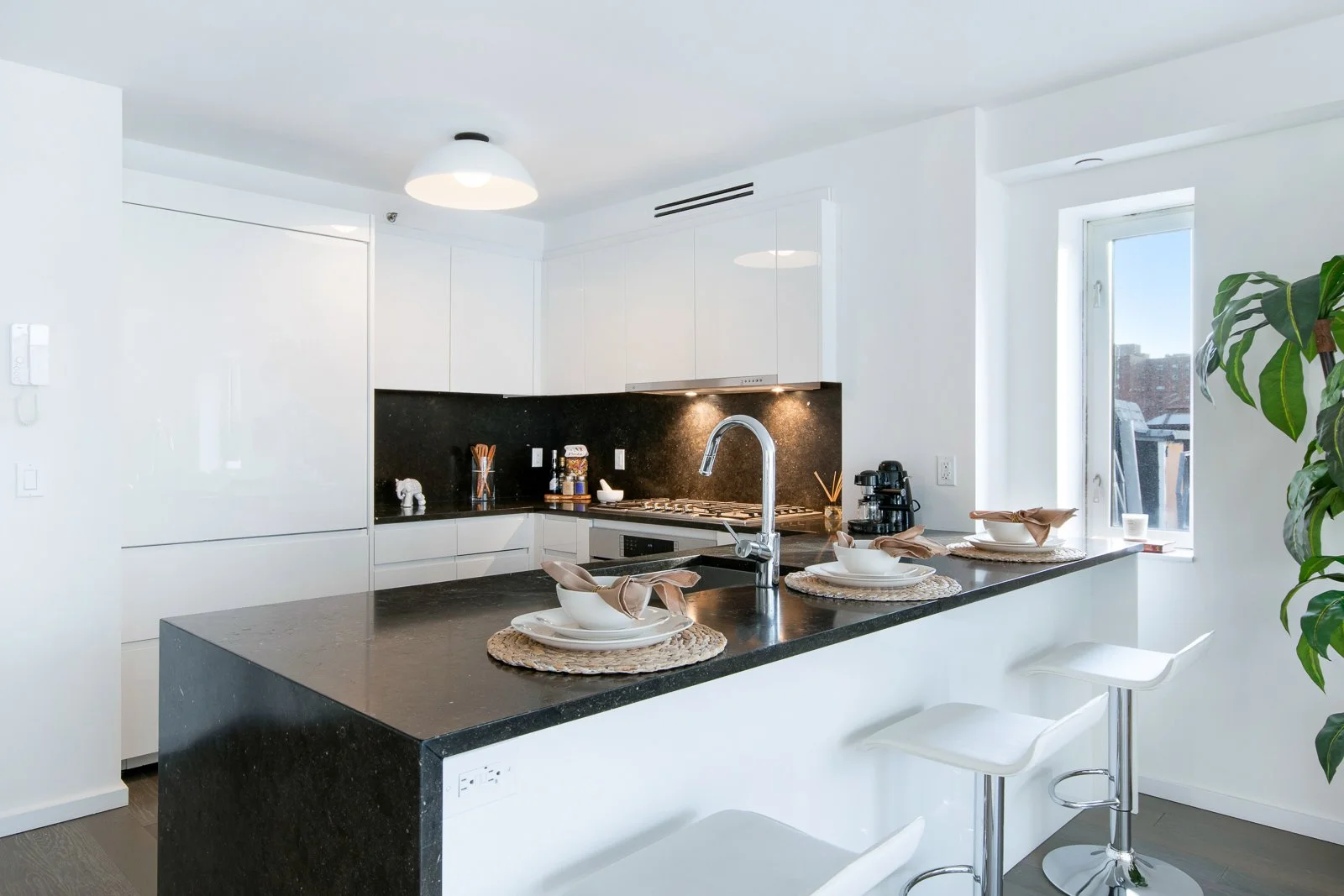 THE CODA KITCHEN 2.JPG