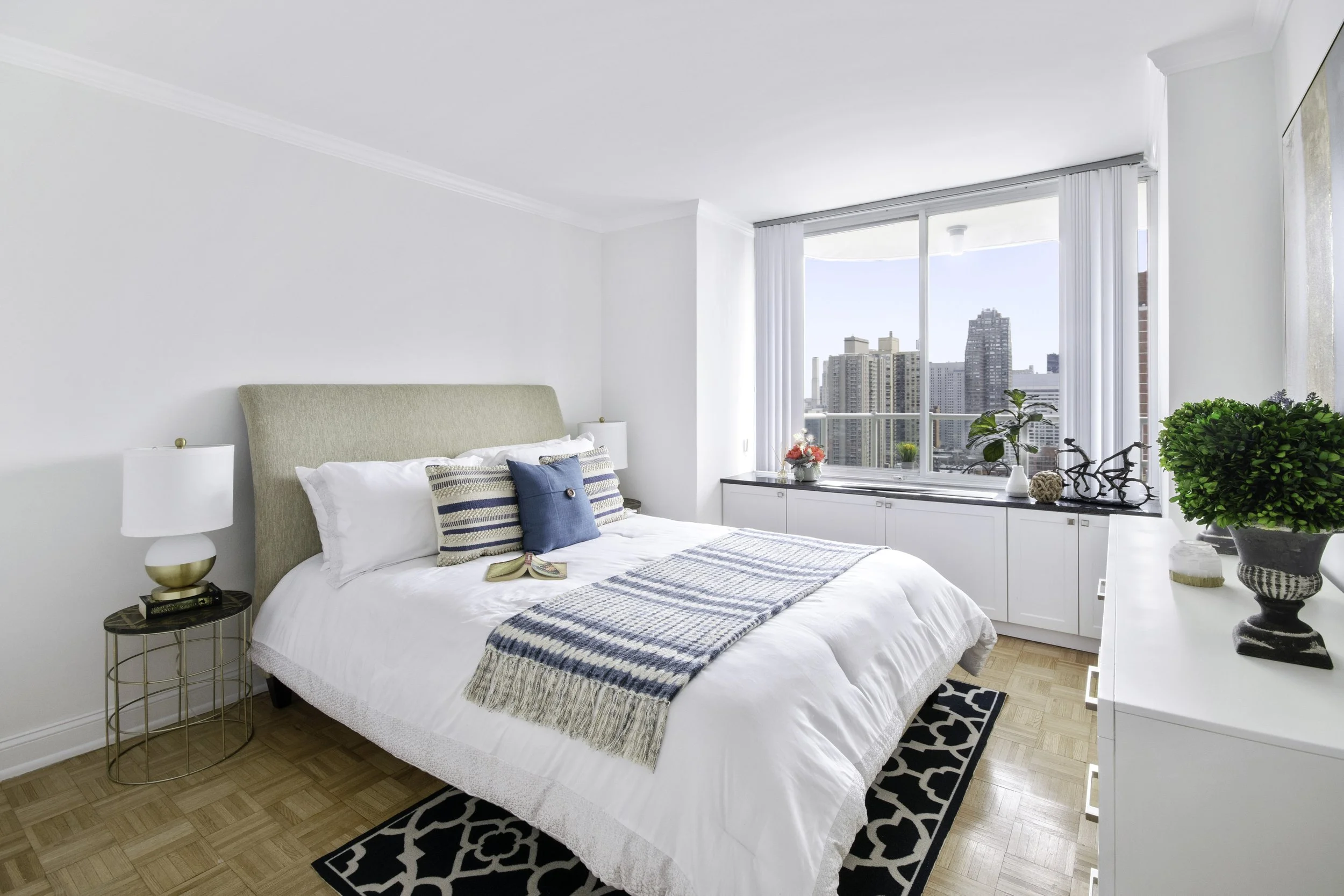 404 E 79TH ST bedroom.JPG