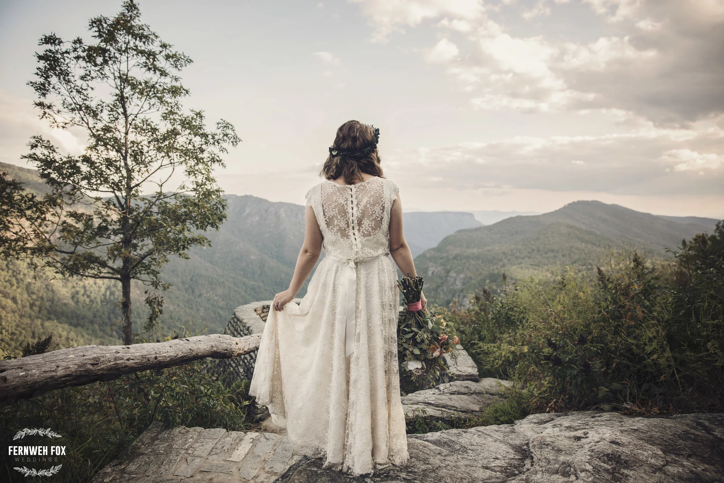 This image is my favorite. The whole scene is simply breath taking.