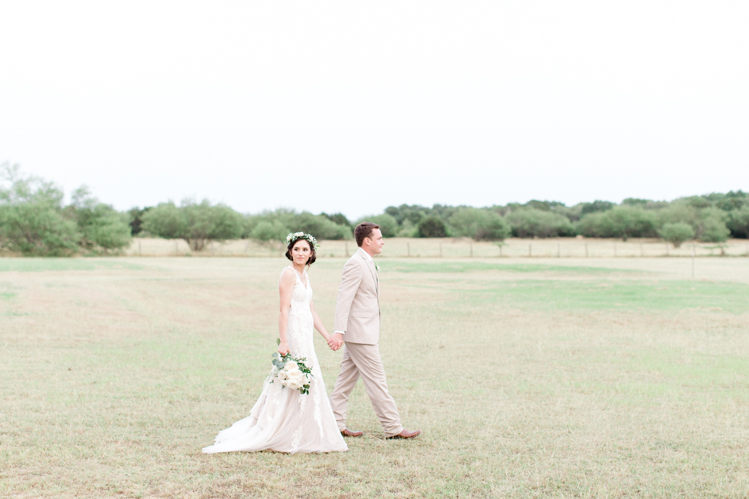 San Antonio Texas Wedding Engagement Photographer Photography Hill Country Texas Old Town Red Bud Hall Summer Blush Ivory Tan Rustic Classic Elegant Wedding San Antonio Austin Texas photographer 62
