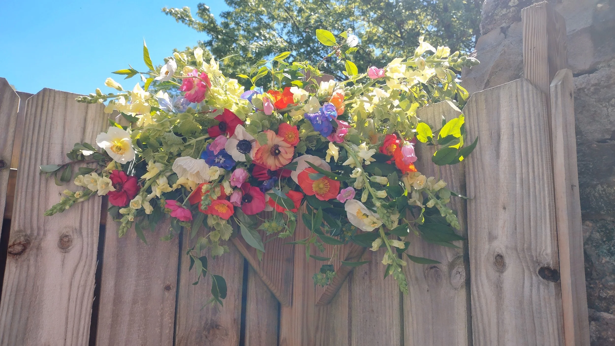  Fresh spring blooms on another wedding arbor 