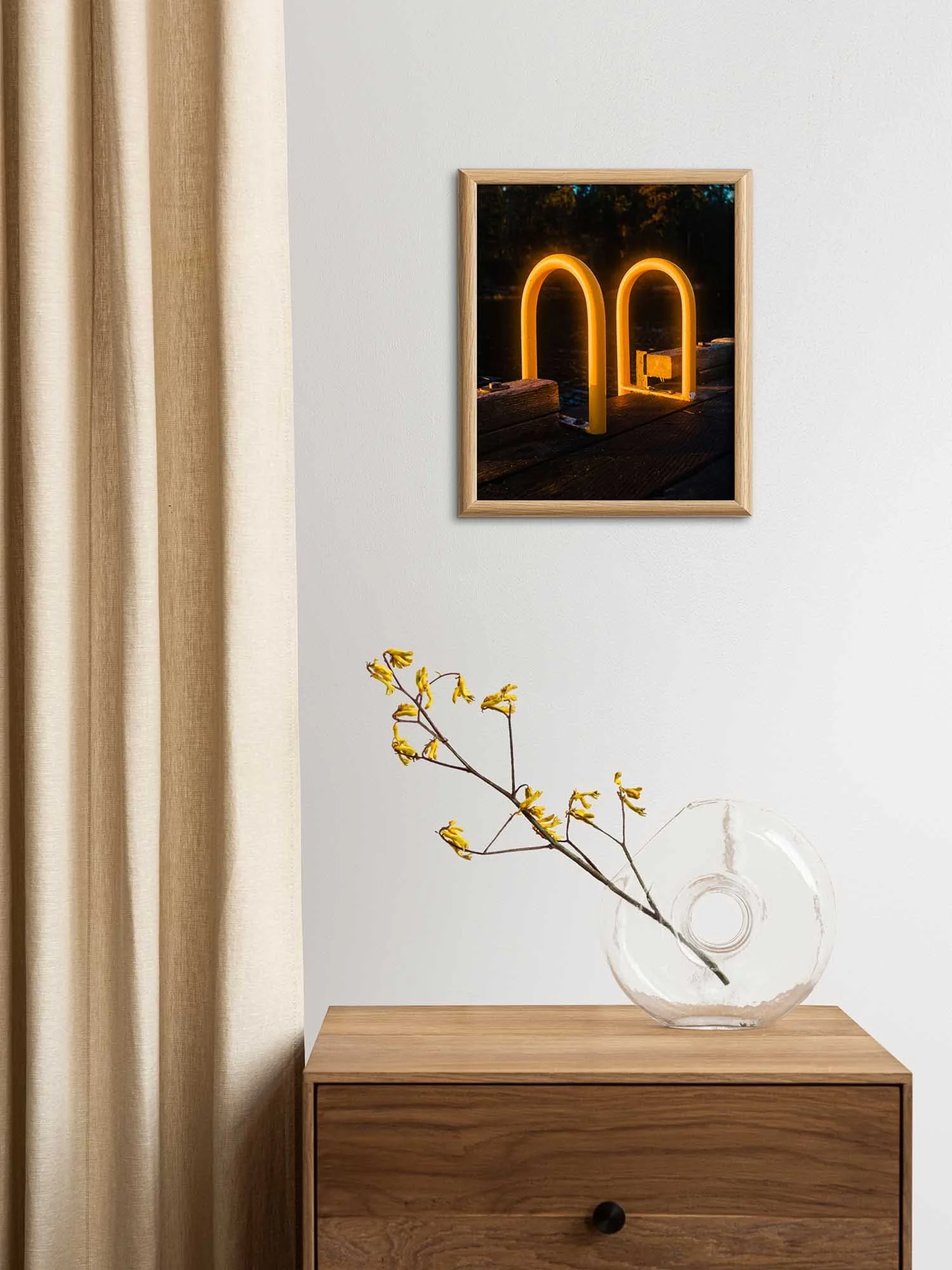 _DSF9007-Enhanced_web - Small_Wall_Mockup_1_webS.jpg