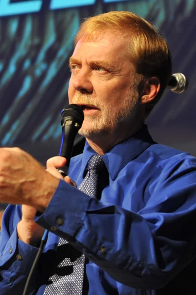 Lee-at-Ryman-4.jpg