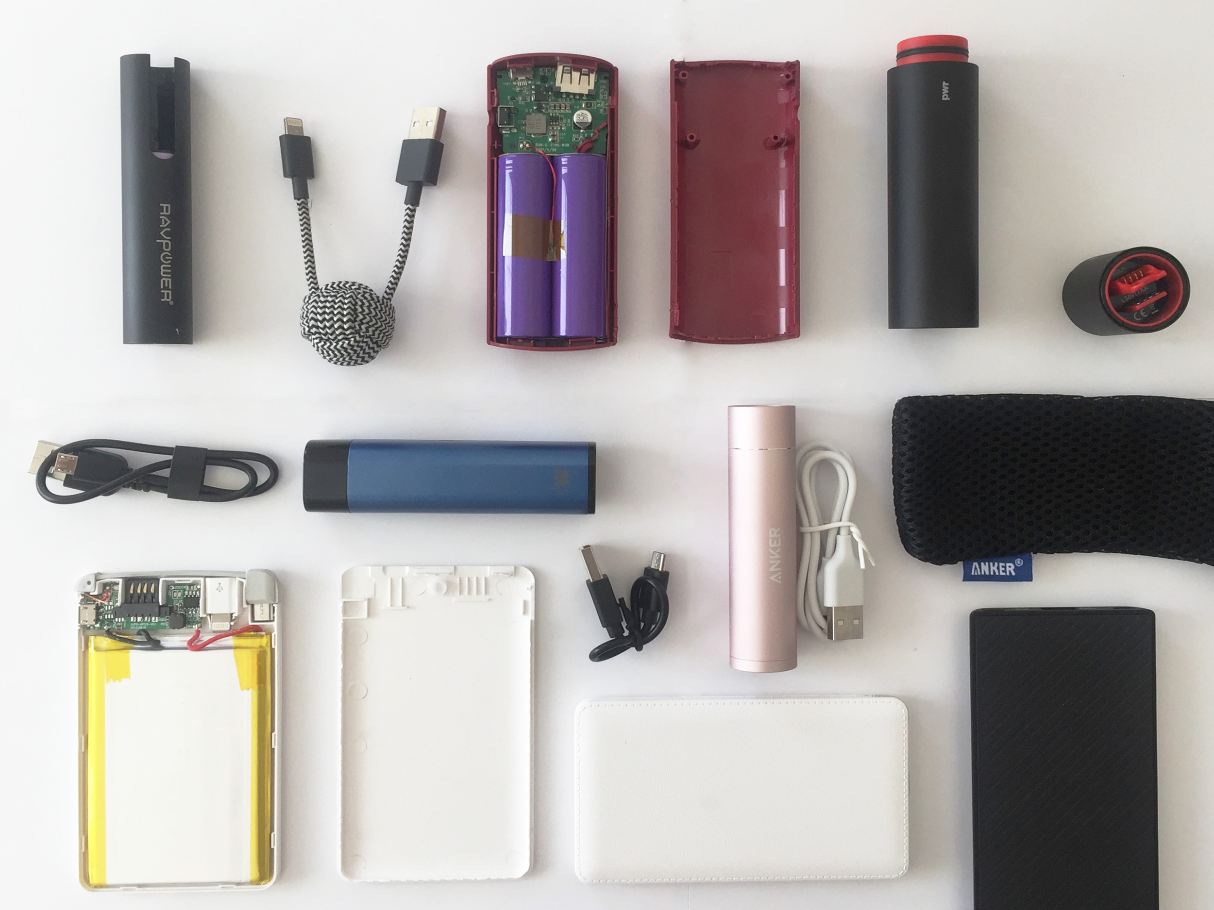 Conceptualizing the essence of portable devices, power packs were made to be used on-the-go. Exploring loops, charging cable integration, and approachable design. 