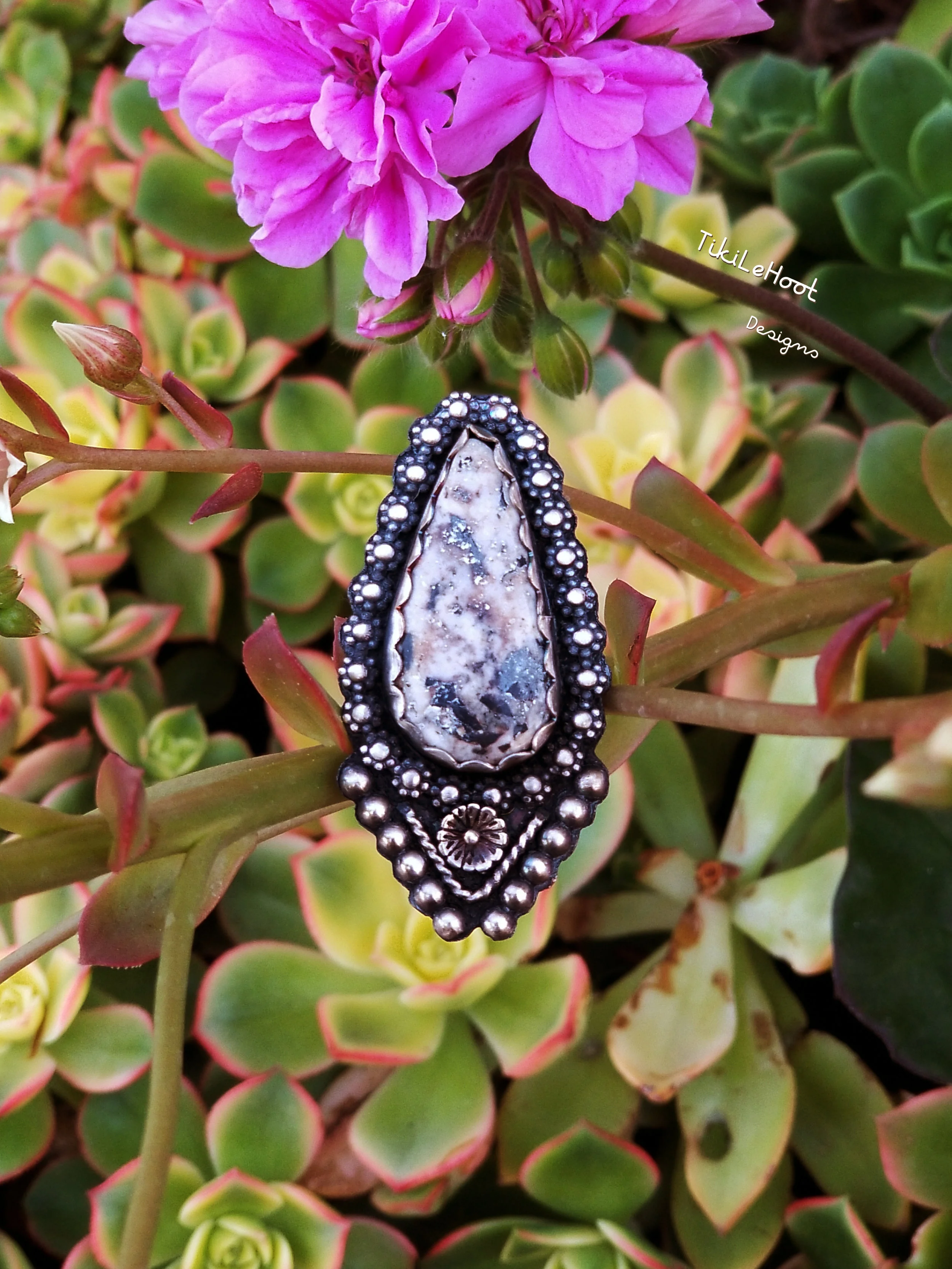 WHITE HORSE_MAGNESITE RING.jpg
