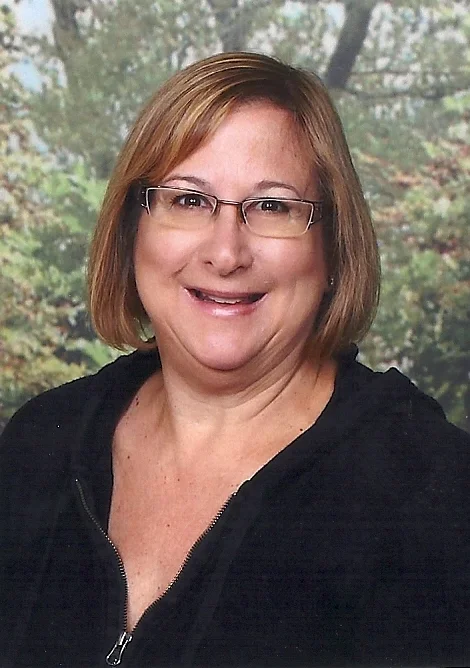 lori pic.jpg