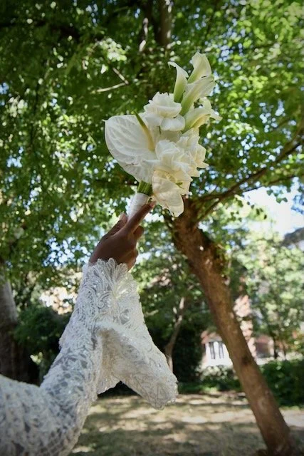 london-wedding-photographer-bridal-bouquet-natural-light.jpeg