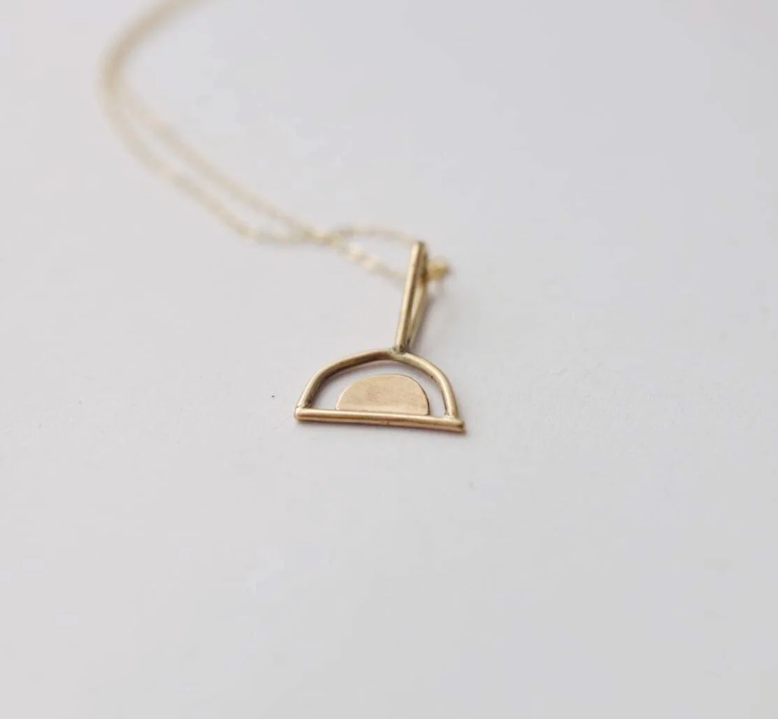 double arch necklace gold..jpg