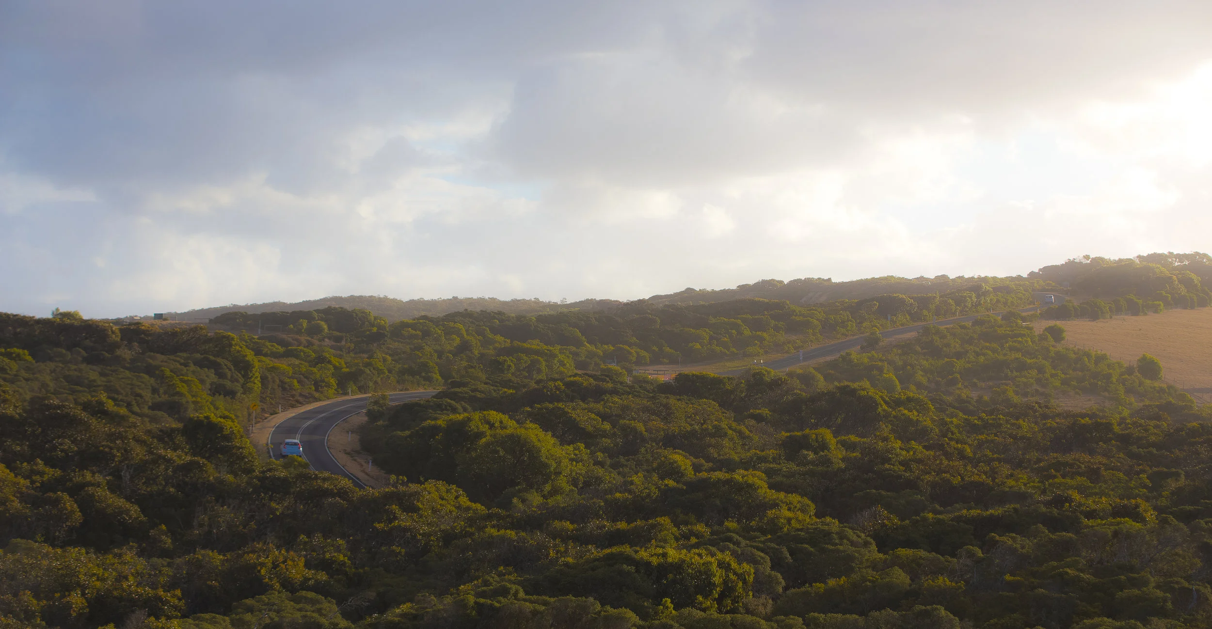 aus_road.jpg