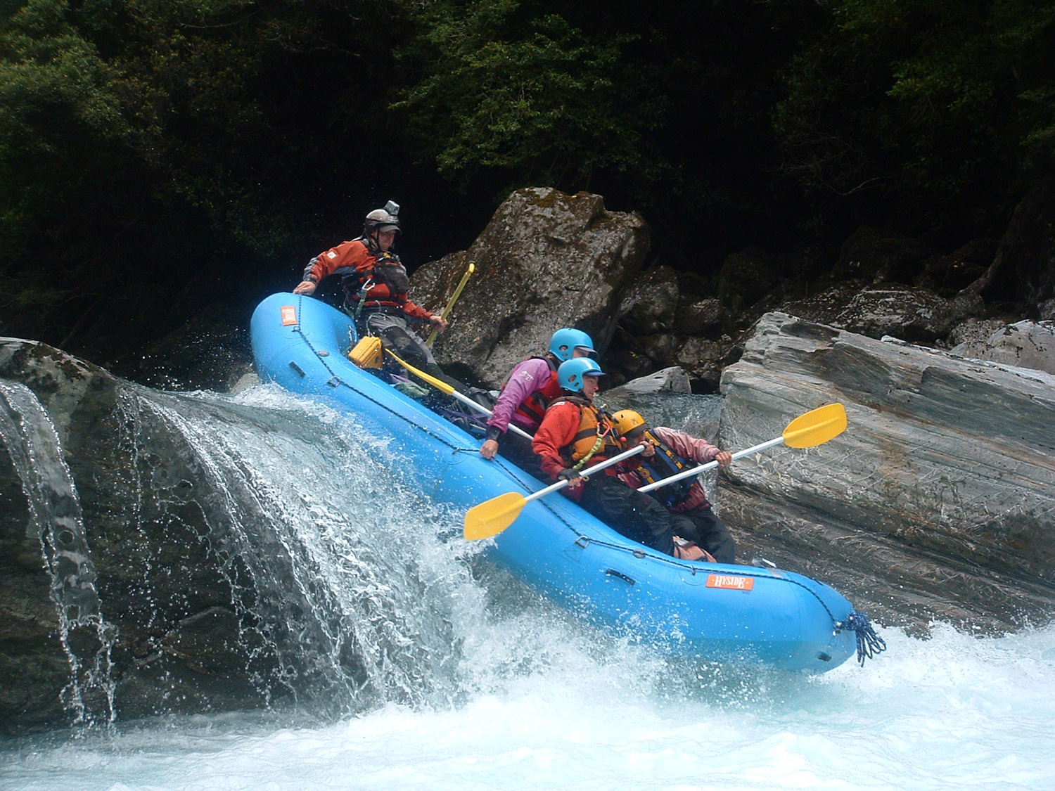 665-rafting.jpg