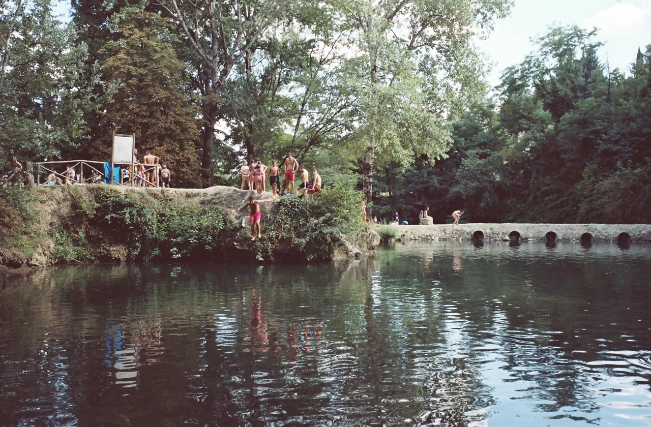r001-021.jpg