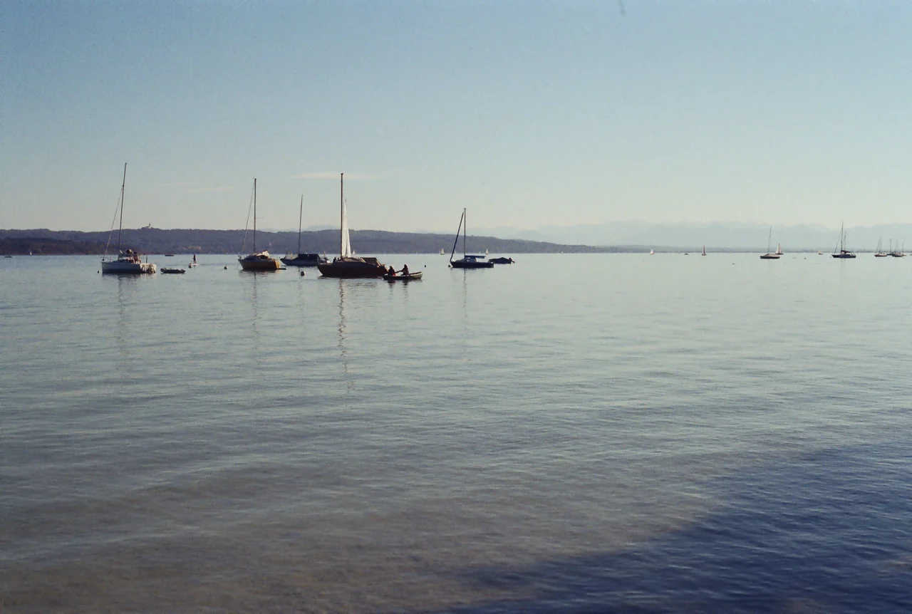 r001-030.jpg