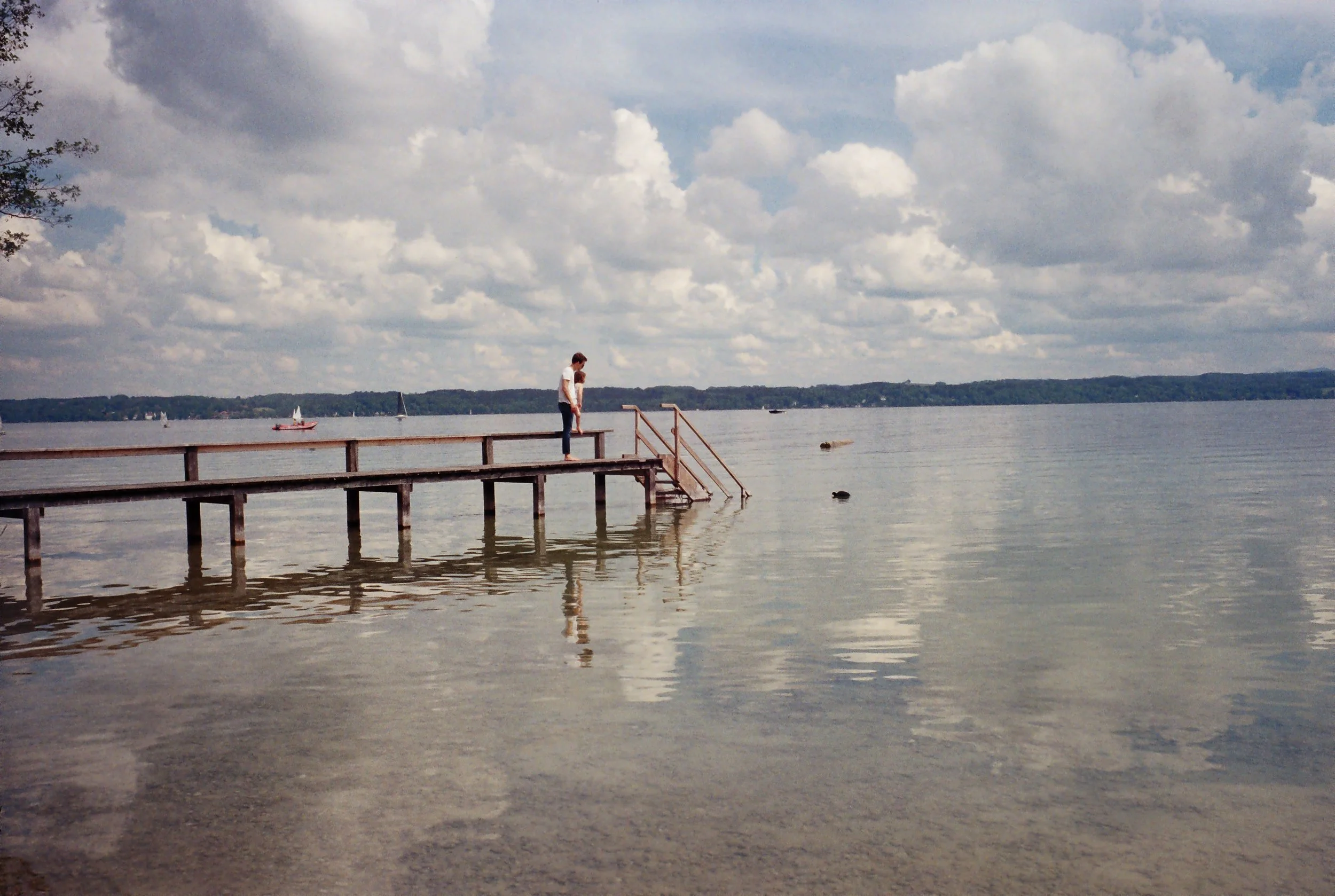 r001-004.jpg