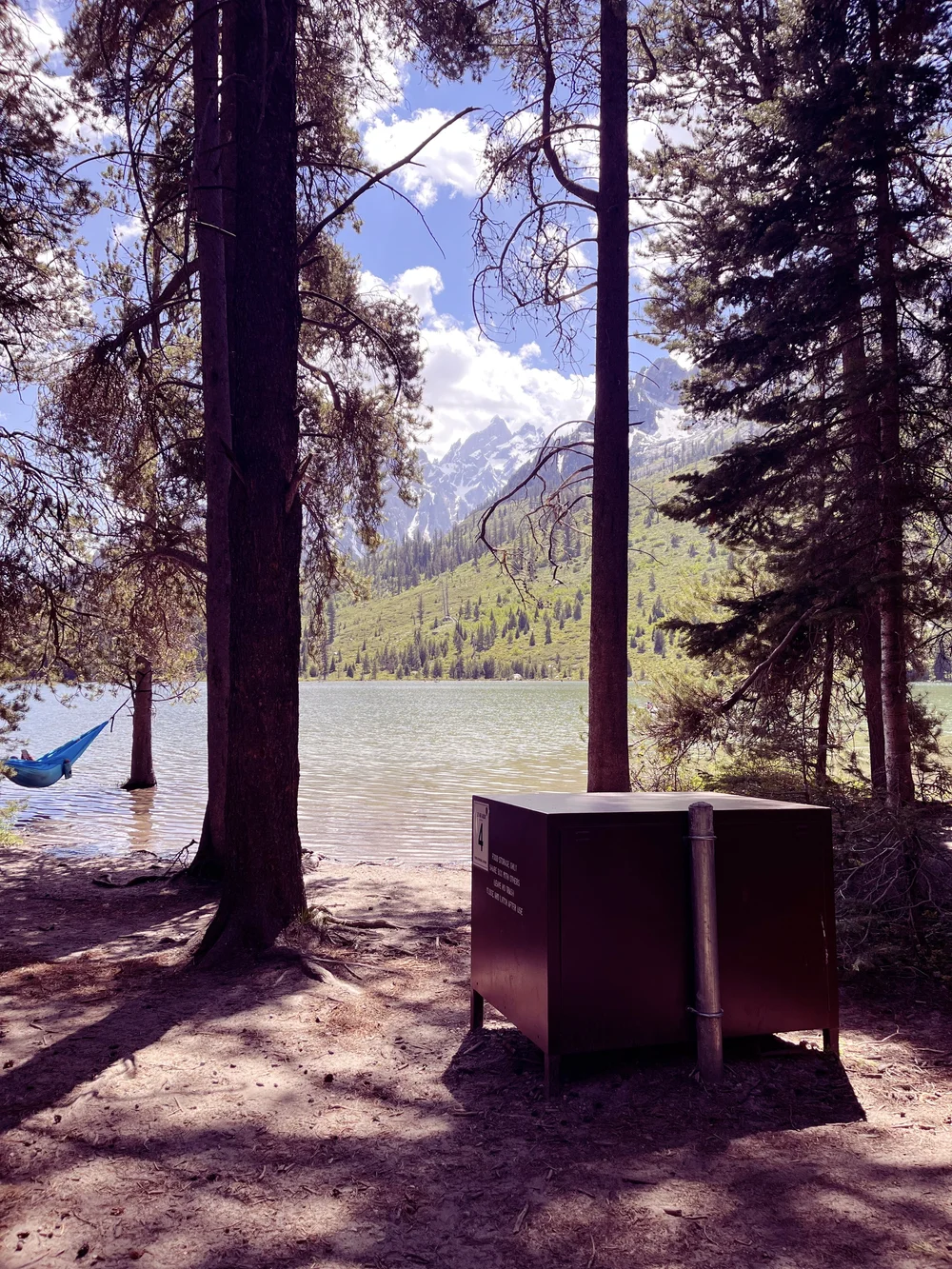 bear bin at string lake.jpeg