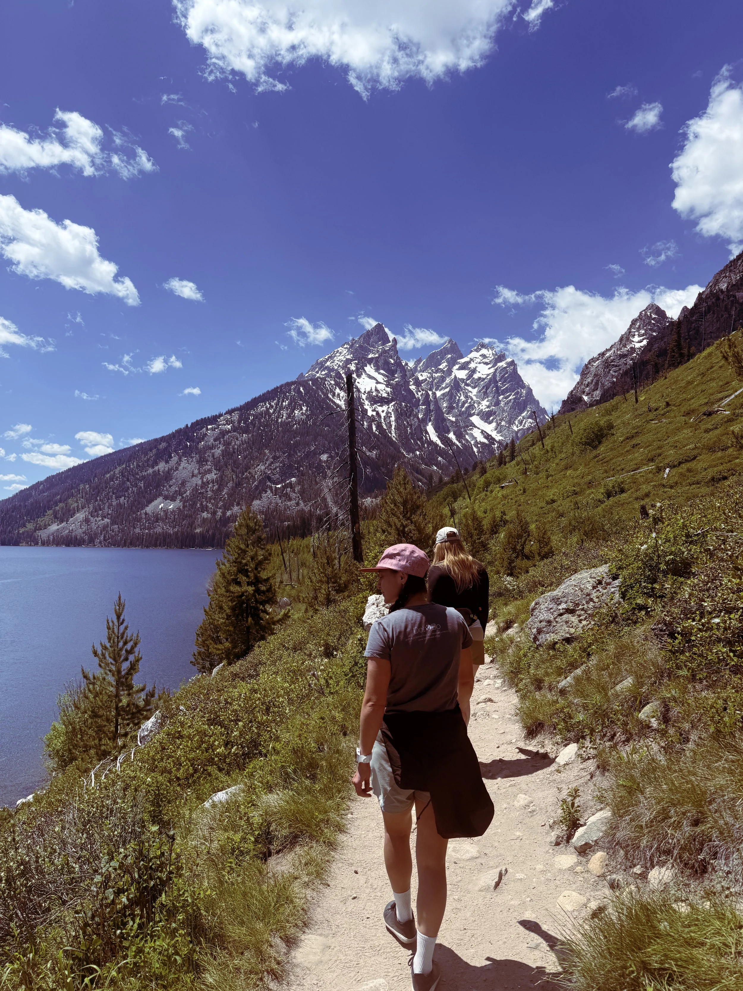 Hiking to Inspiration Point via the Hidden Falls Trail from String Lake