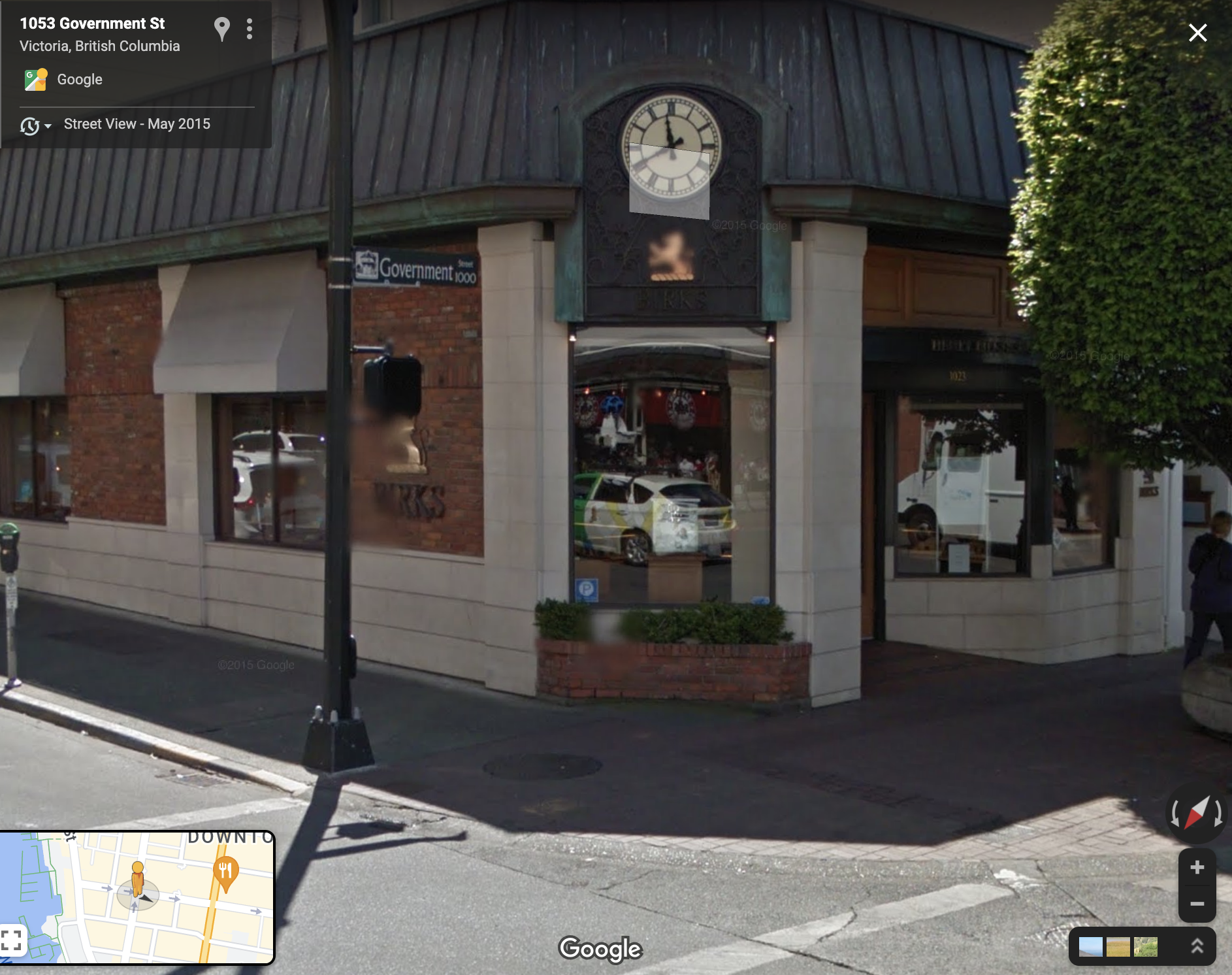  Google Street View shows planter that used to be in front of Birks Jewelry. 