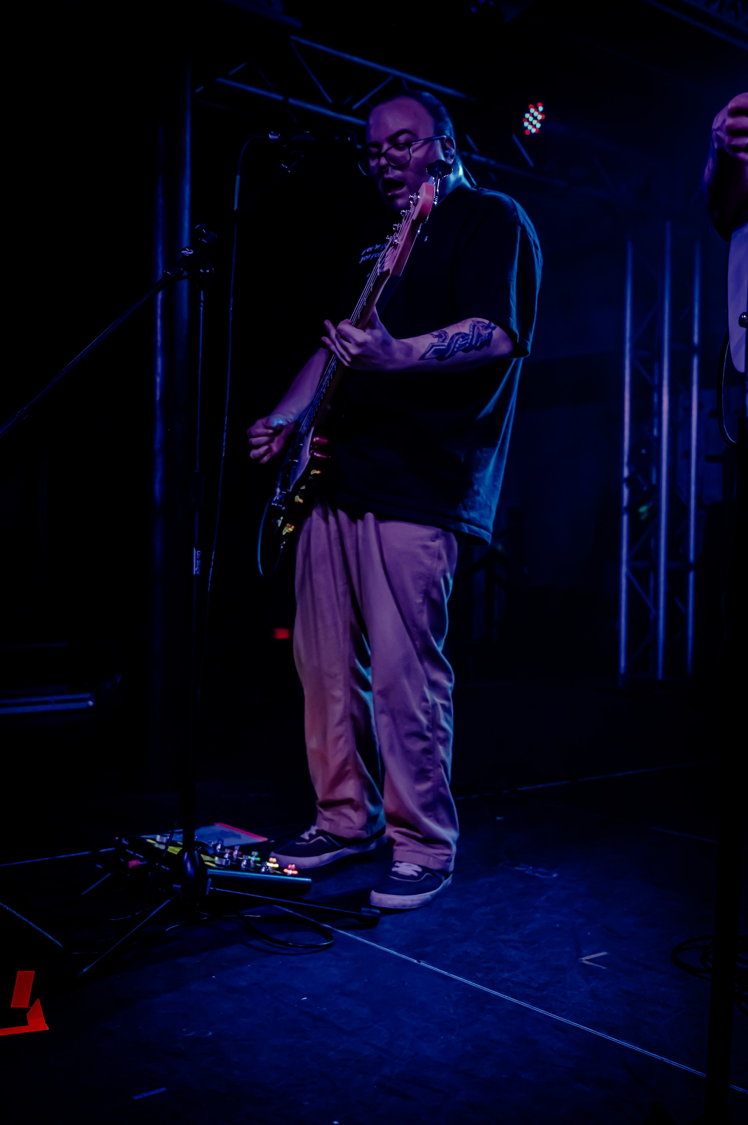 Arms Length_0773_24-70.jpg