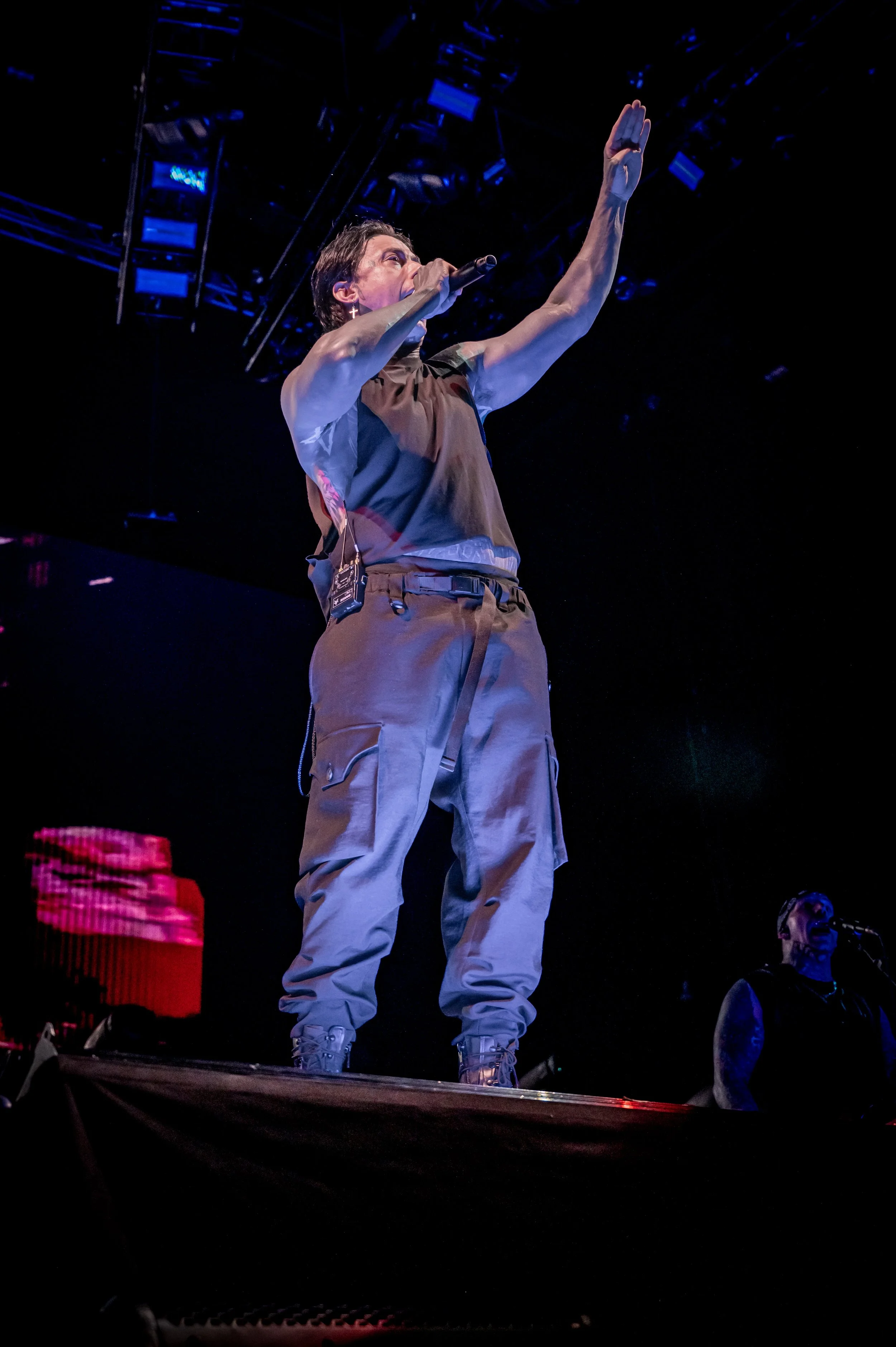 Falling In Reverse _0282_24-70_01.jpg