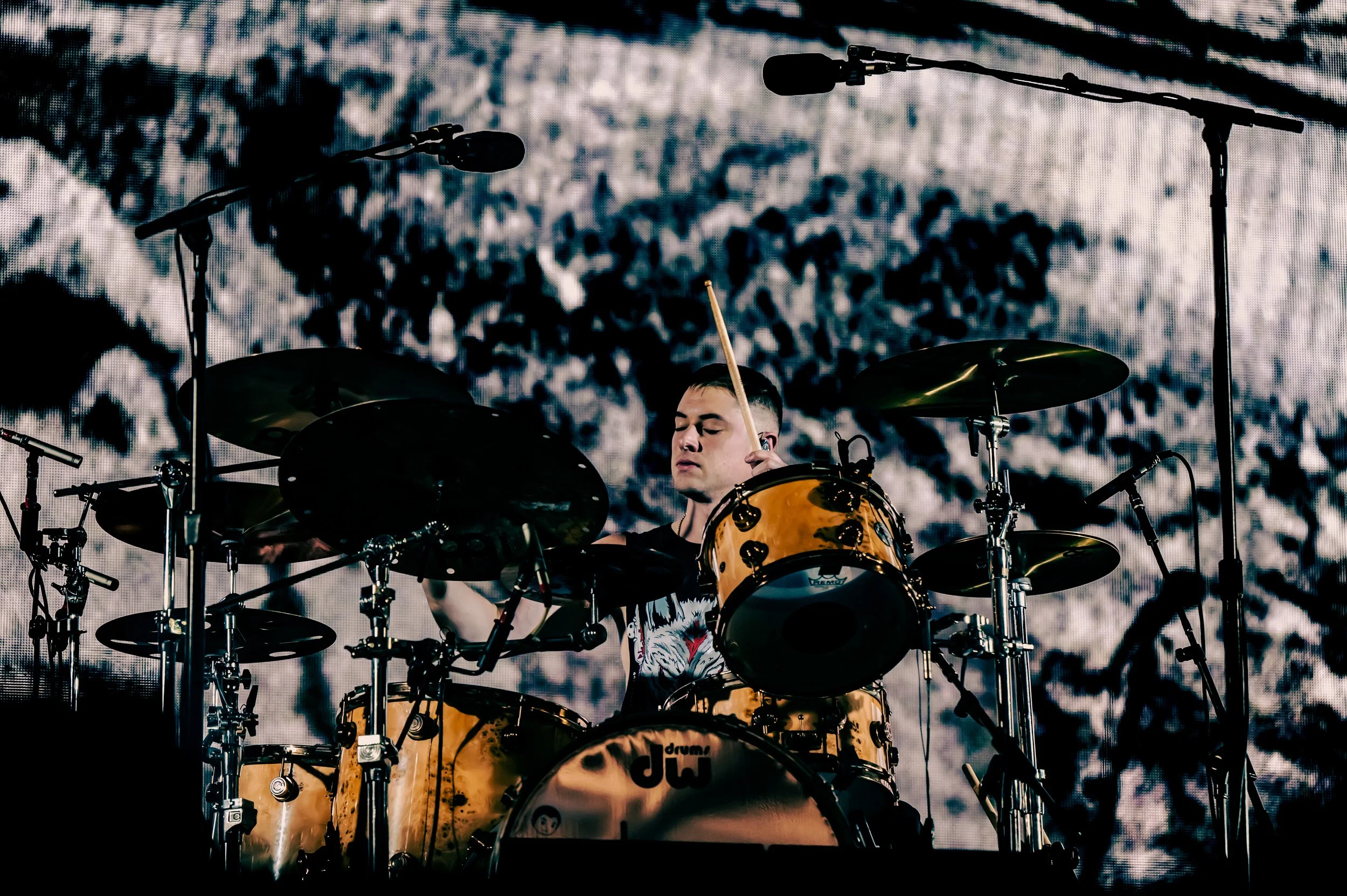 Falling In Reverse _0362_70-200_01.jpg