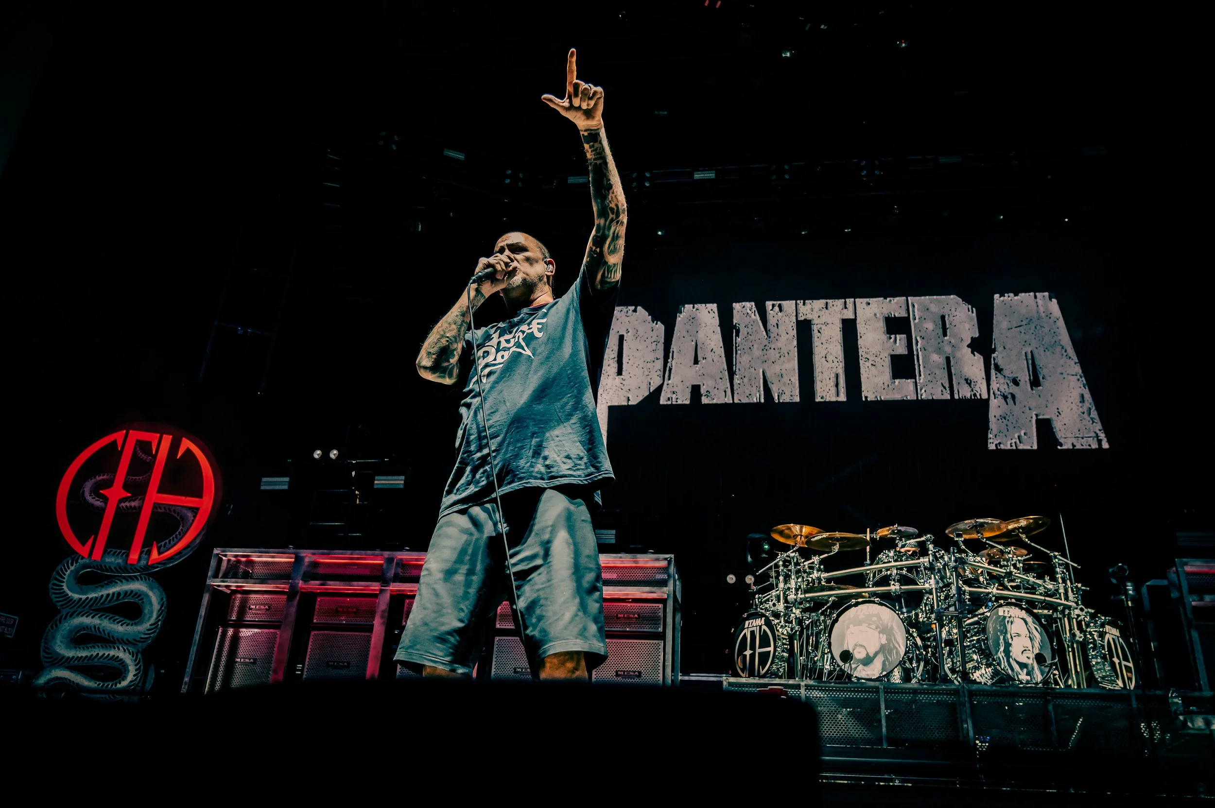Pantera_0382_24-70.jpg