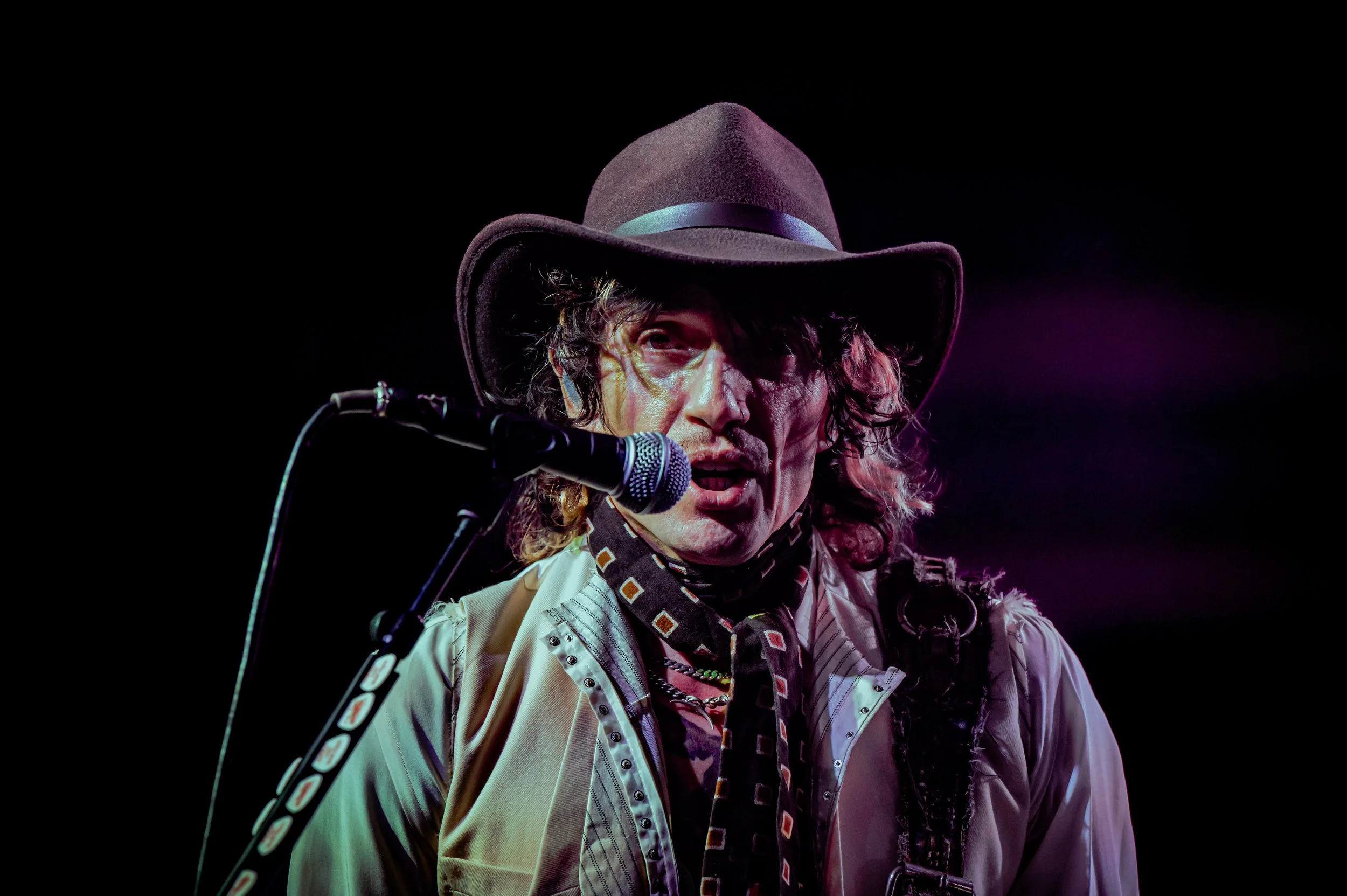 The Darkness_0161_70-200.jpg