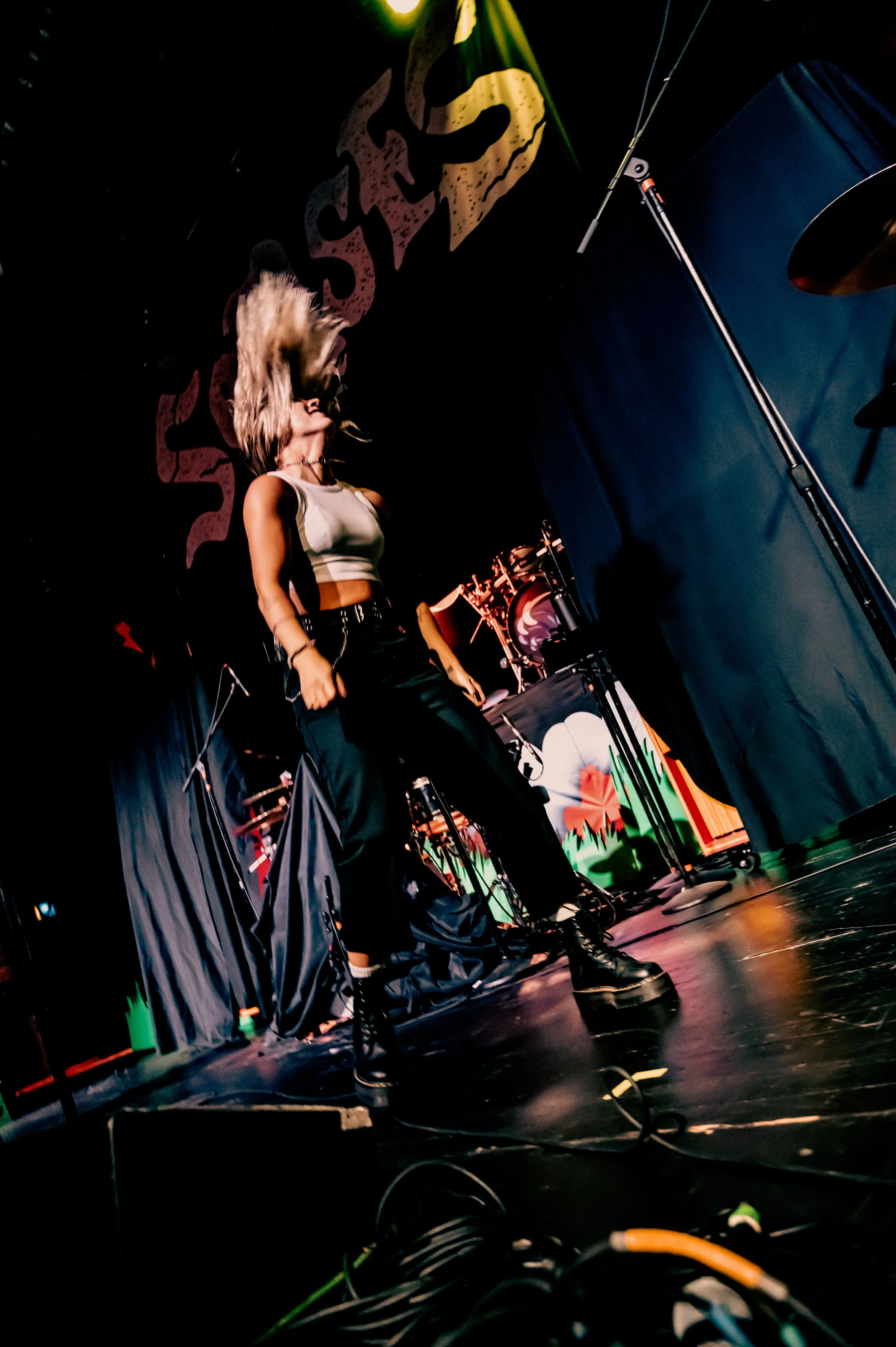 Senses_0282_24-70.jpg