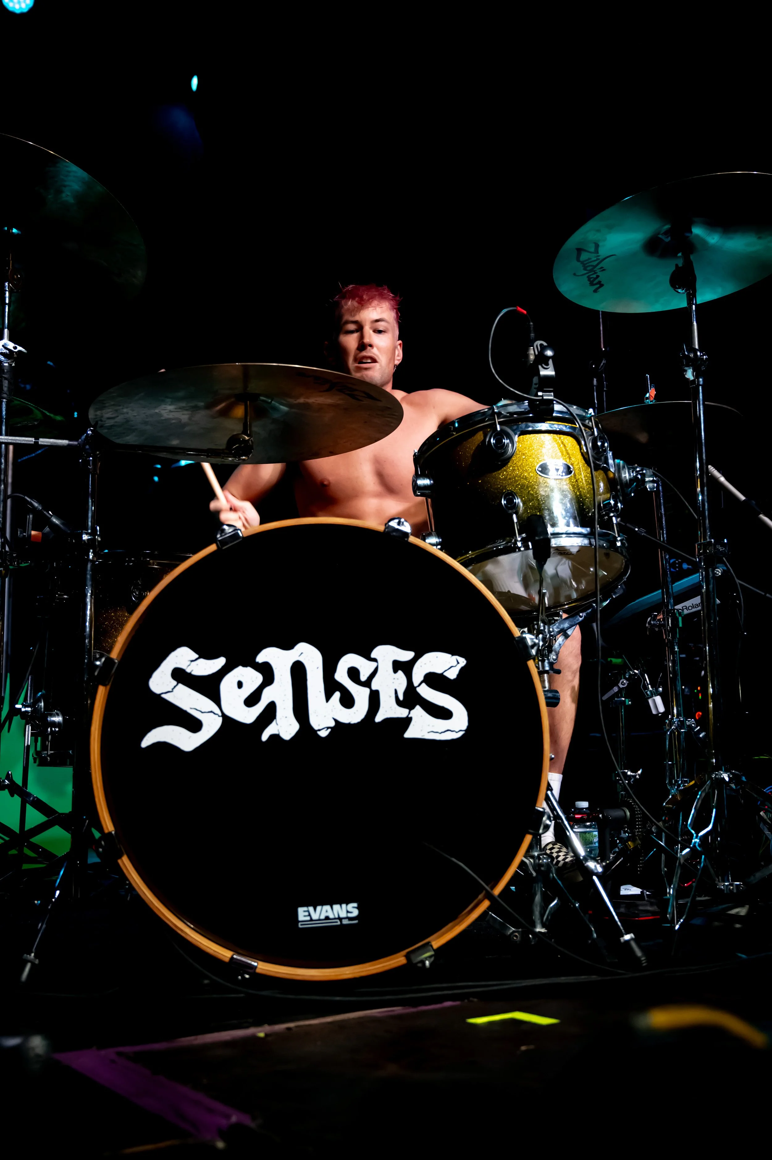 Senses_0003_24-70.jpg