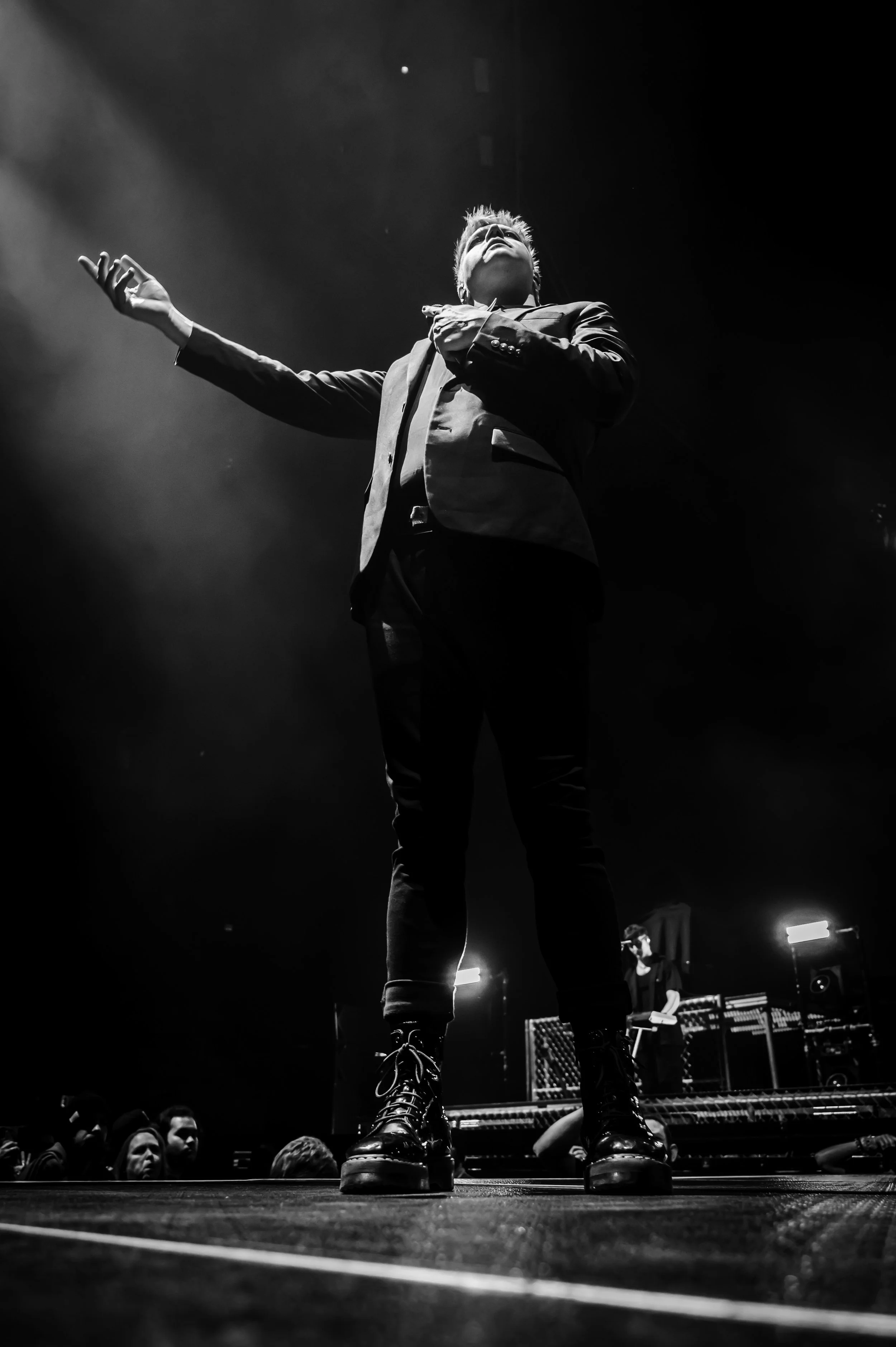 The Funeral Portrait_0005_24-70.jpg