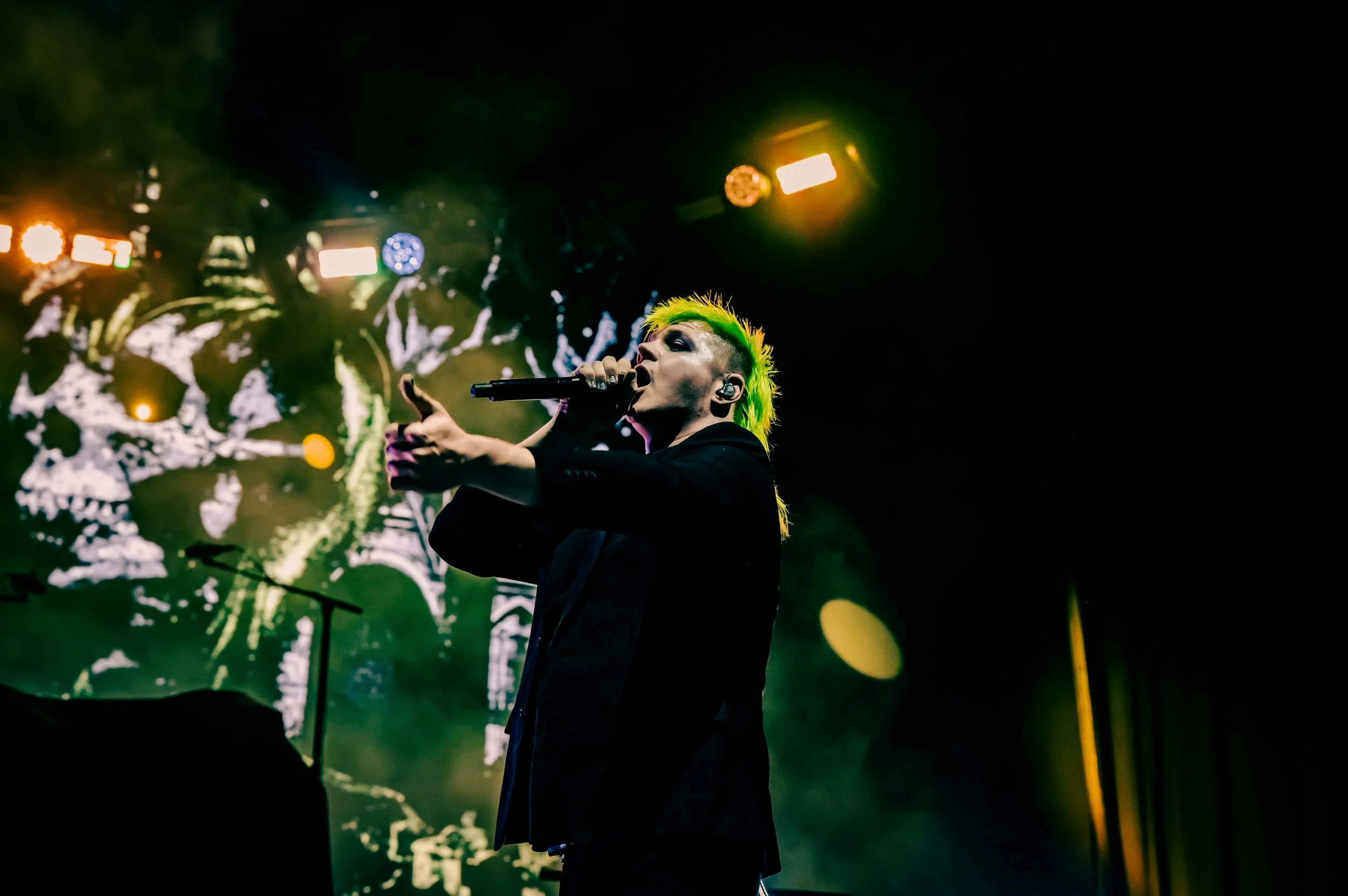 The Funeral Portrait_0109_70-200.jpg