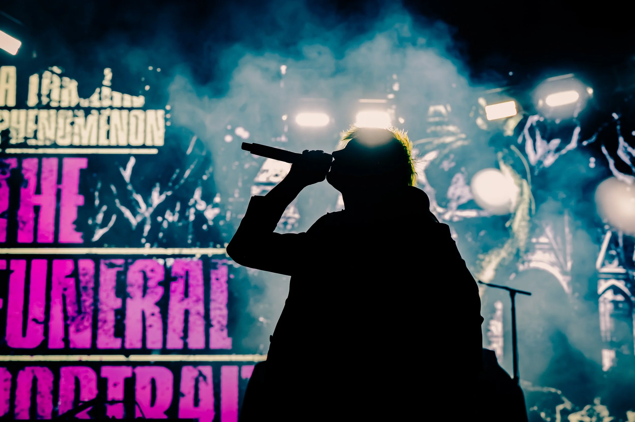 The Funeral Portrait_0113_70-200.jpg