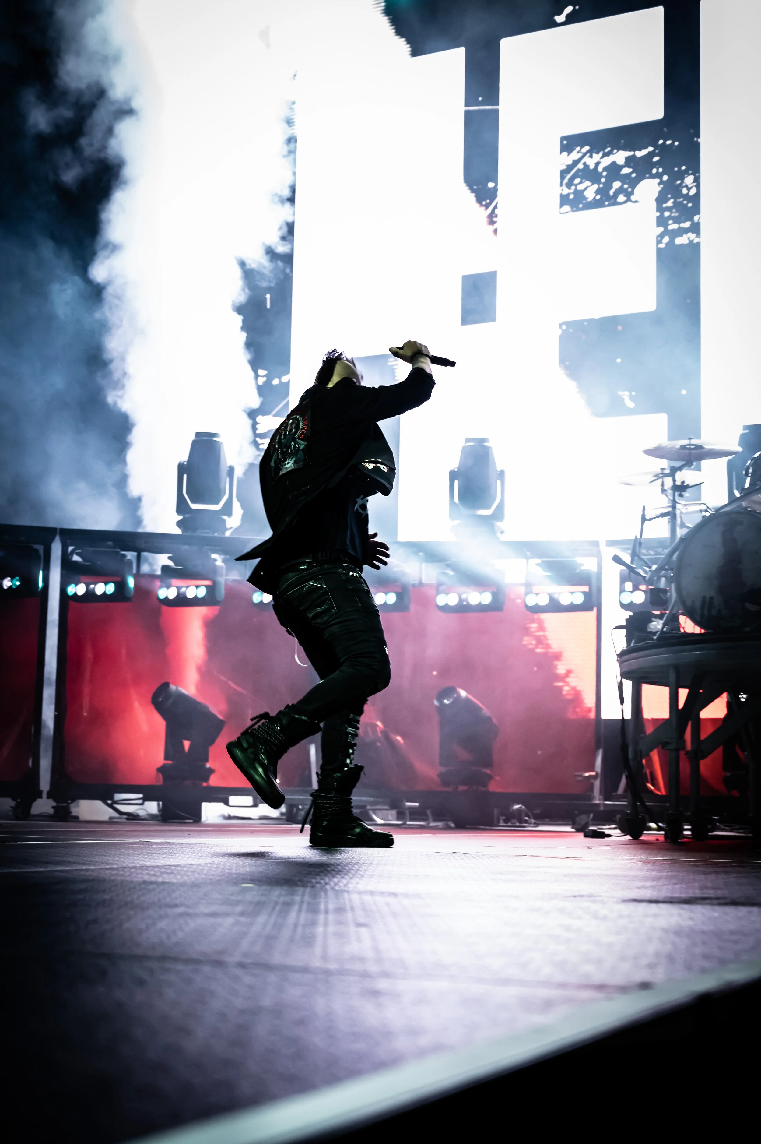 Three Days Grace_0014_24-70_01.jpg