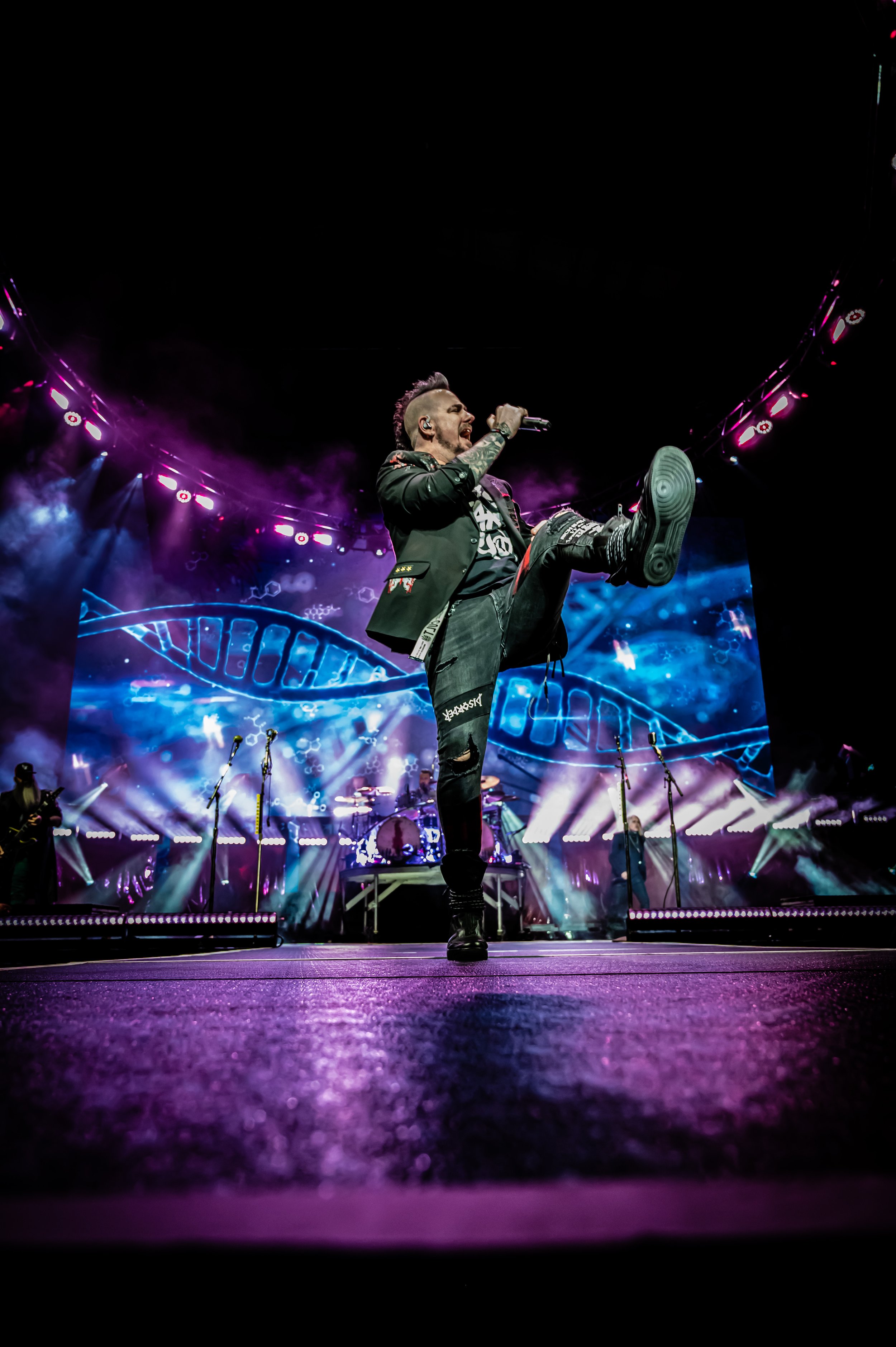 Three Days Grace_0111_24-70_01.jpg