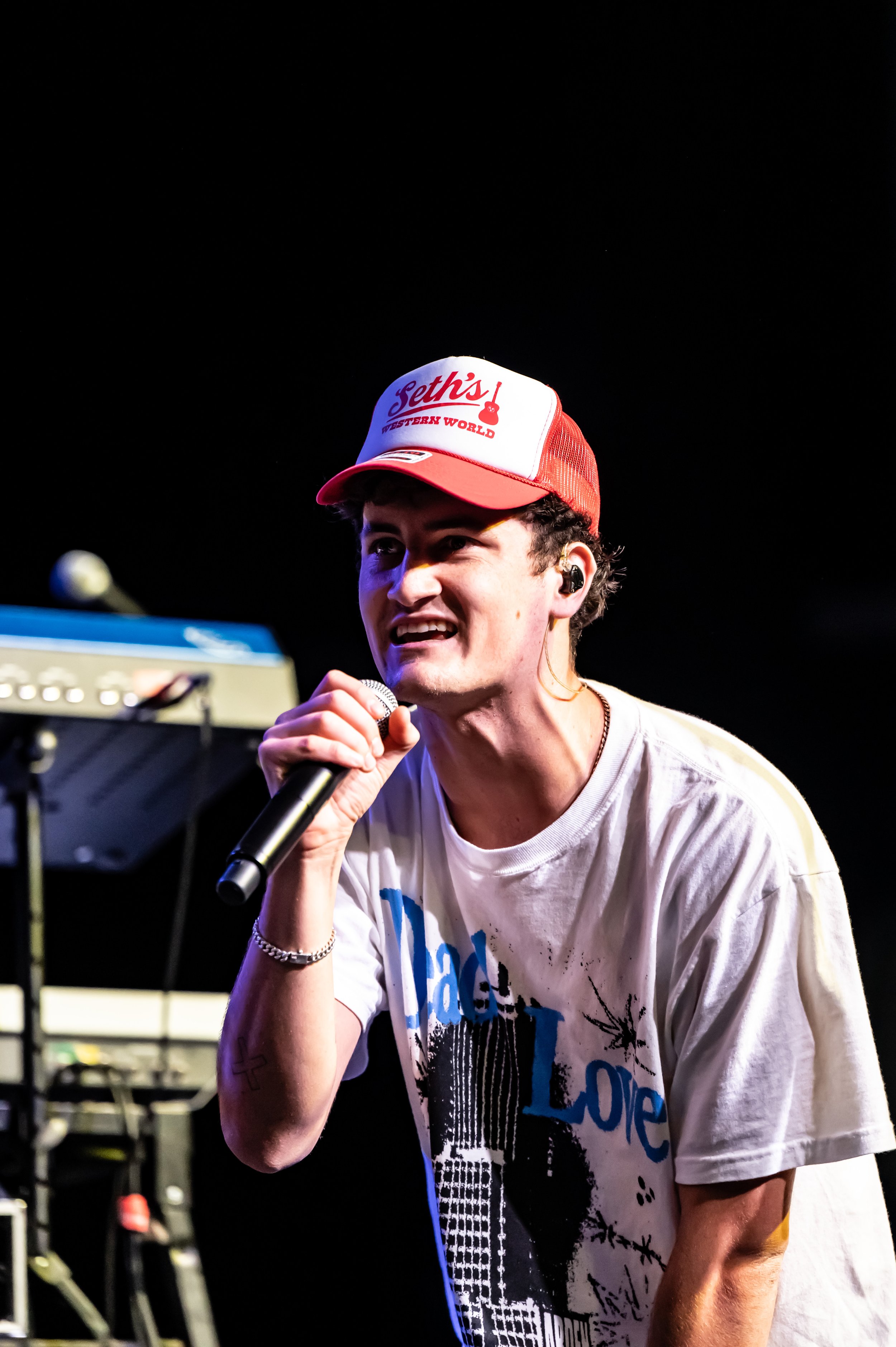 Arden Jones_0019_70-200.jpg