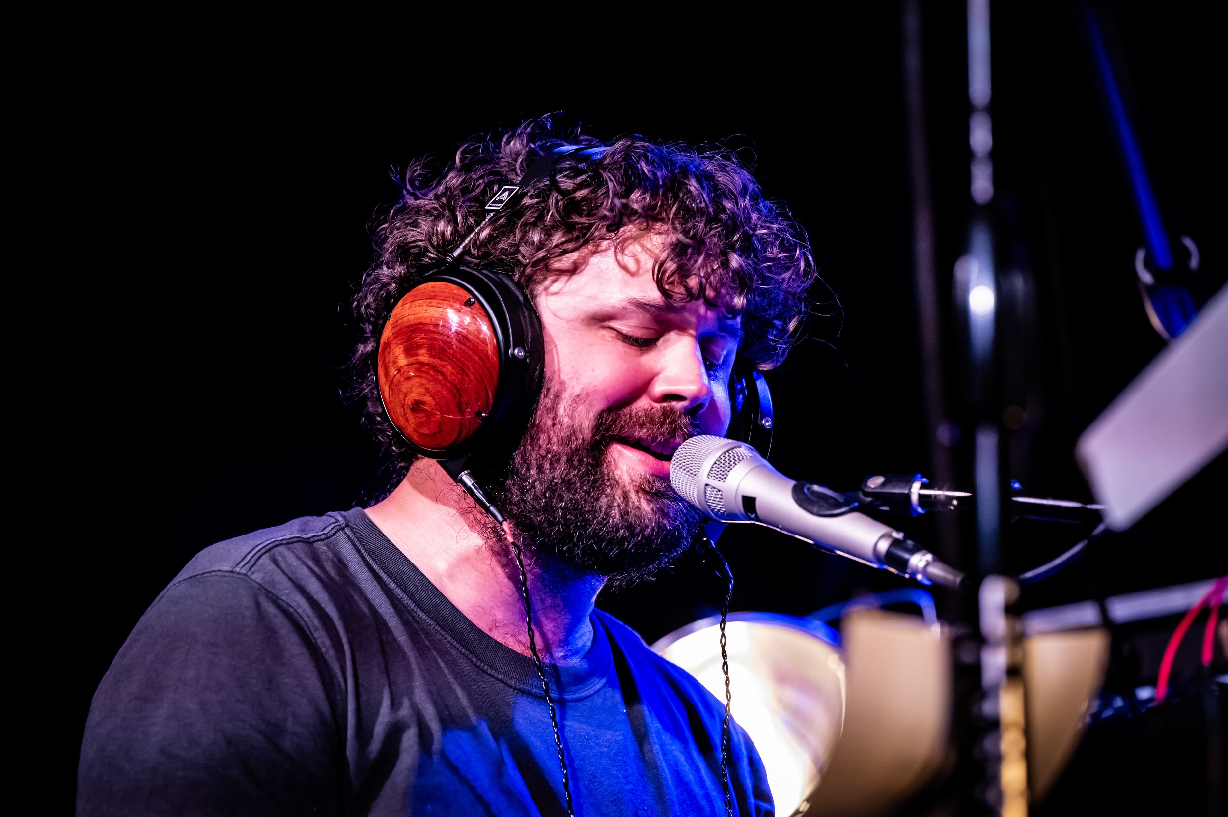 Passion Pit_0228_70-200.jpg