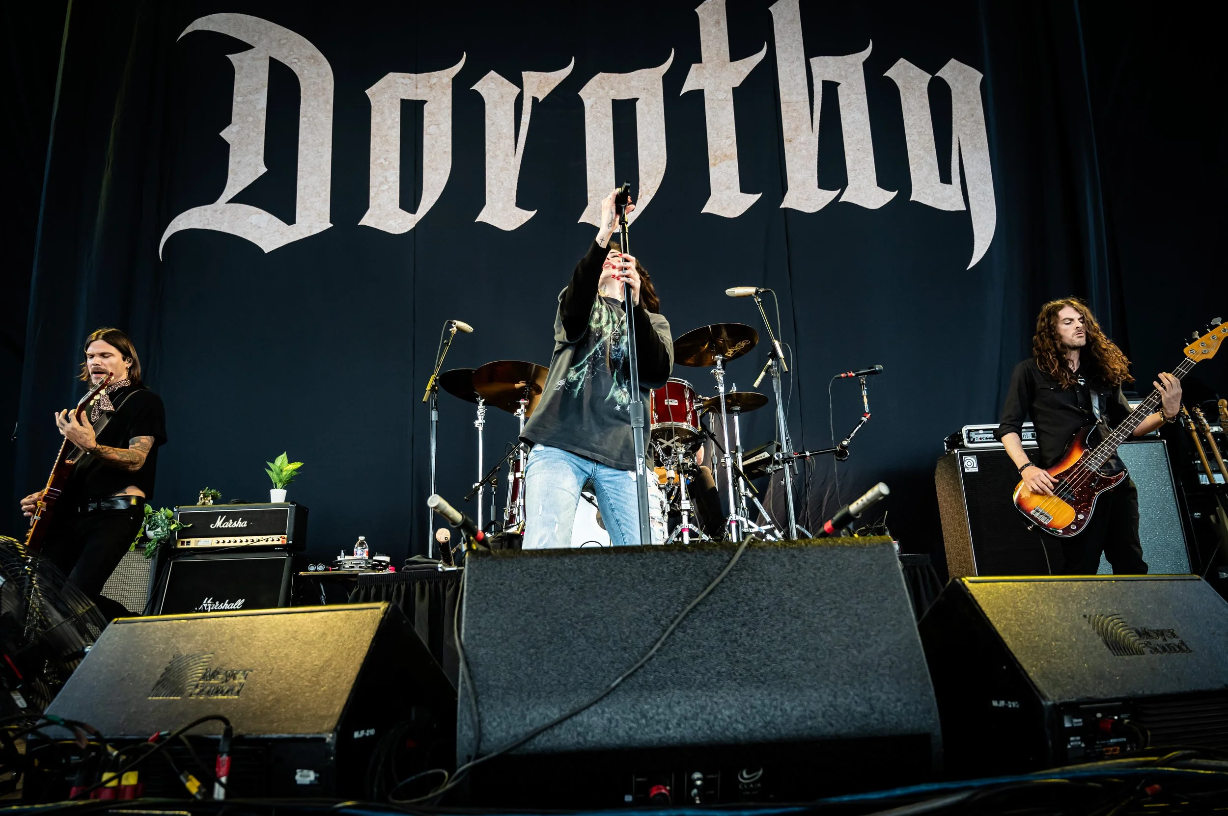 Dorothy_0008_24-70.jpg