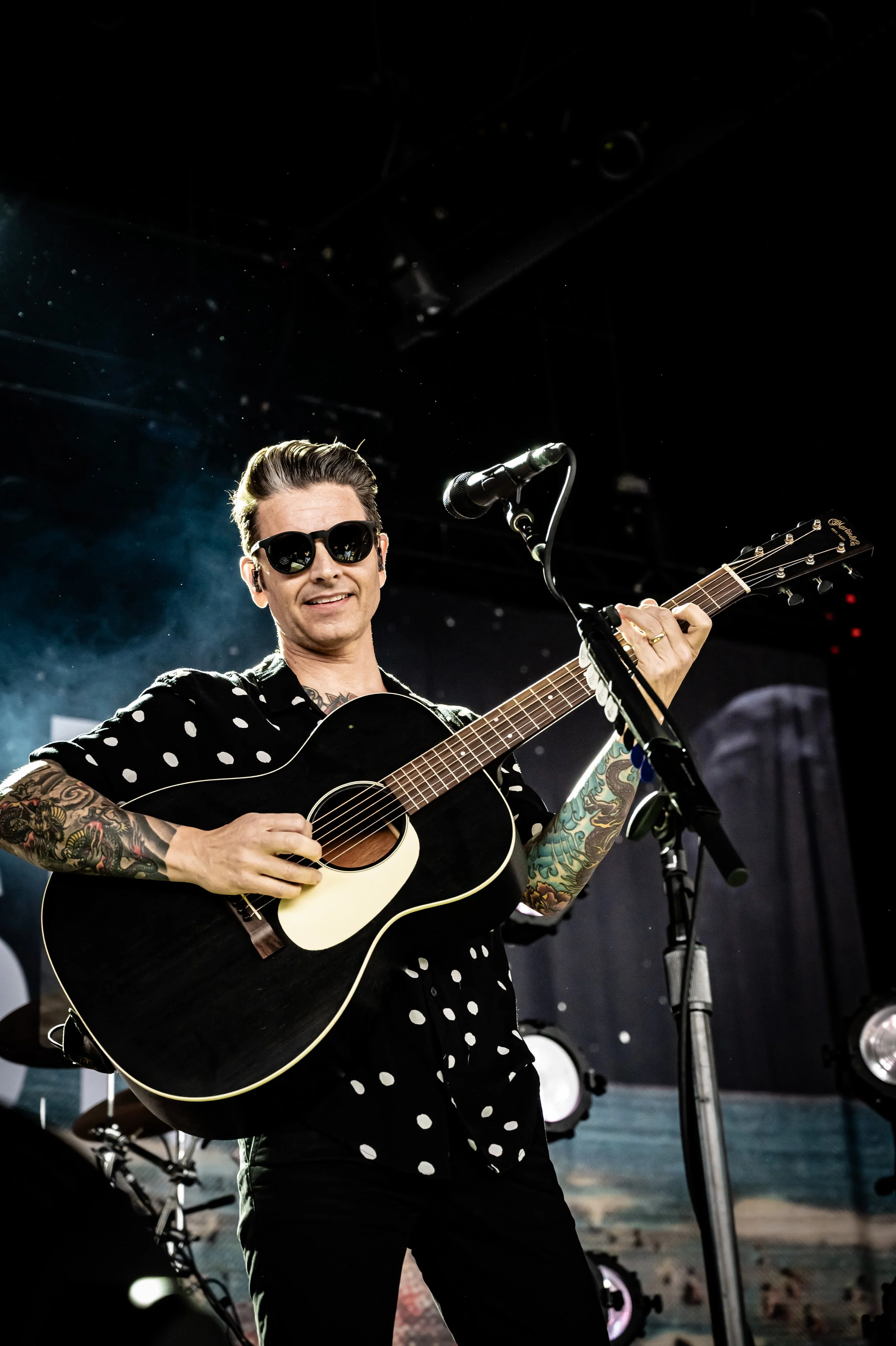 Dashboard Confessional_0004_24-70.jpg
