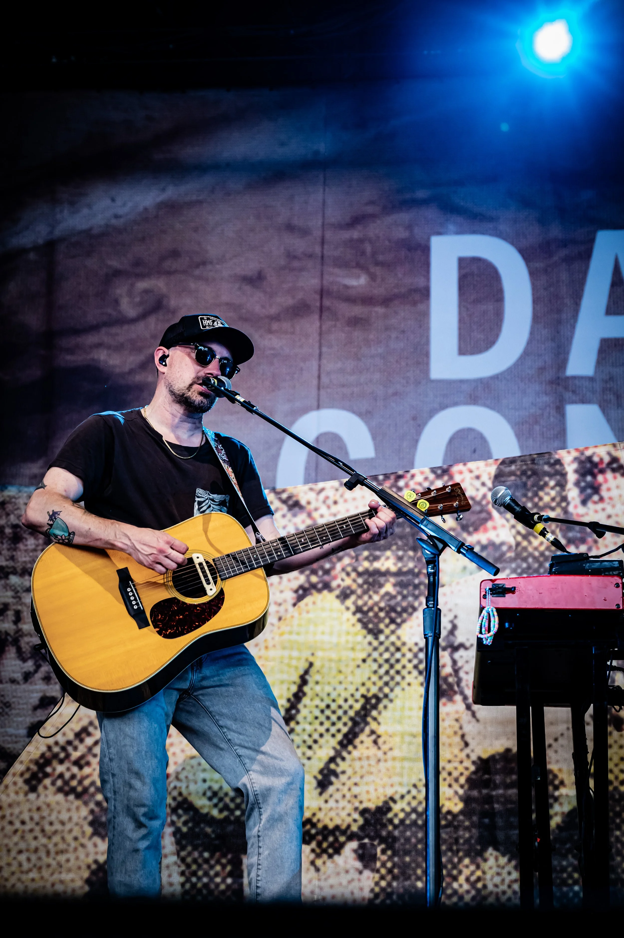Dashboard Confessional_0173_24-70.jpg