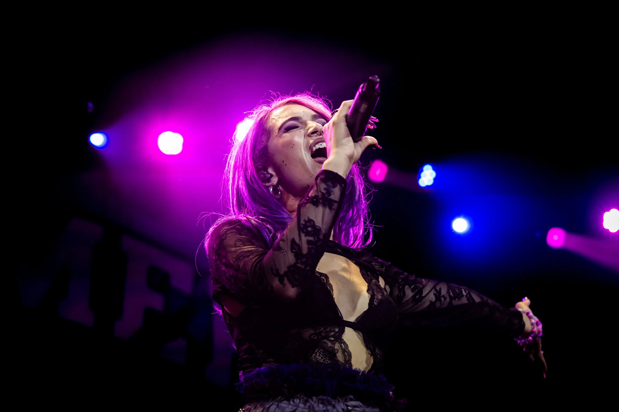 Honey Revenge_0043_70-200.jpg