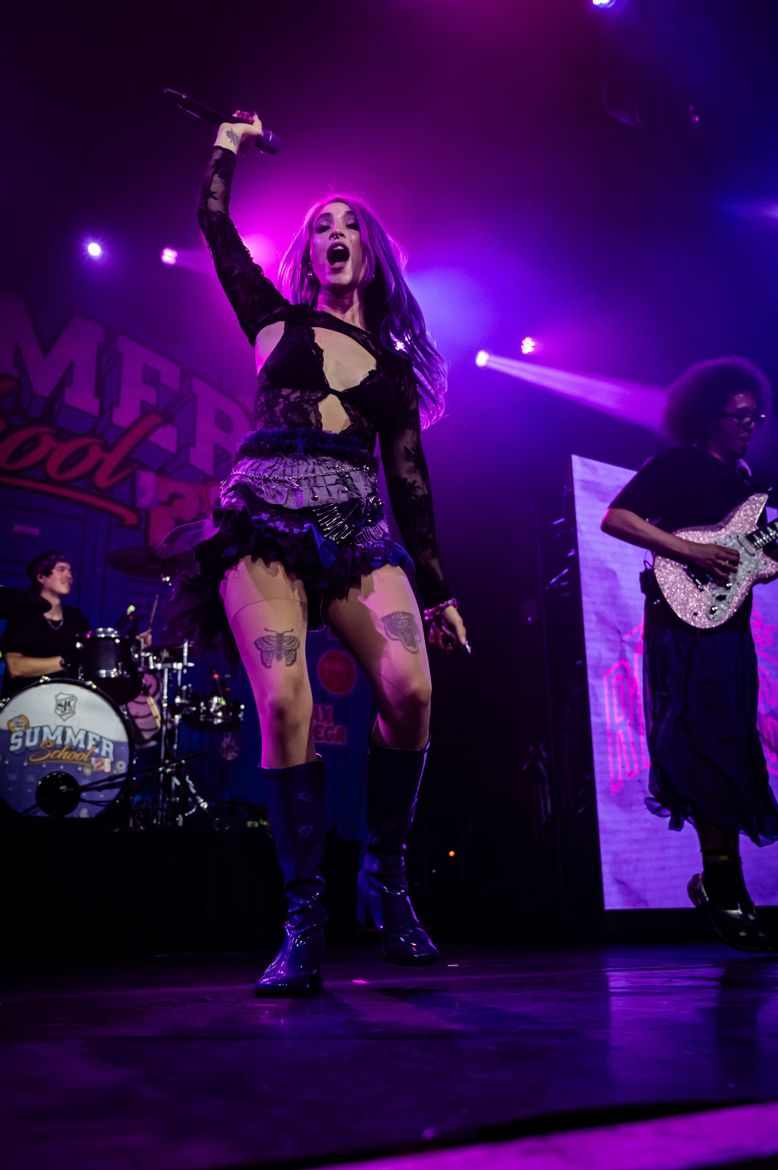 Honey Revenge_0678_24-70.jpg