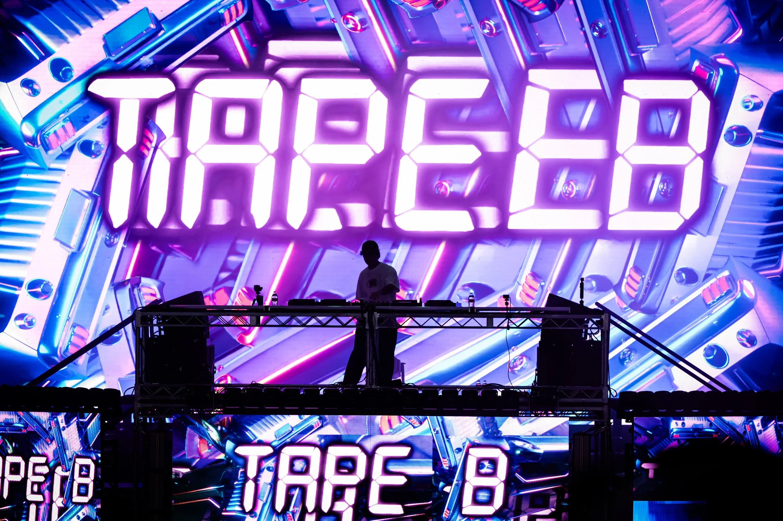 Tape B_0291_70-200.jpg